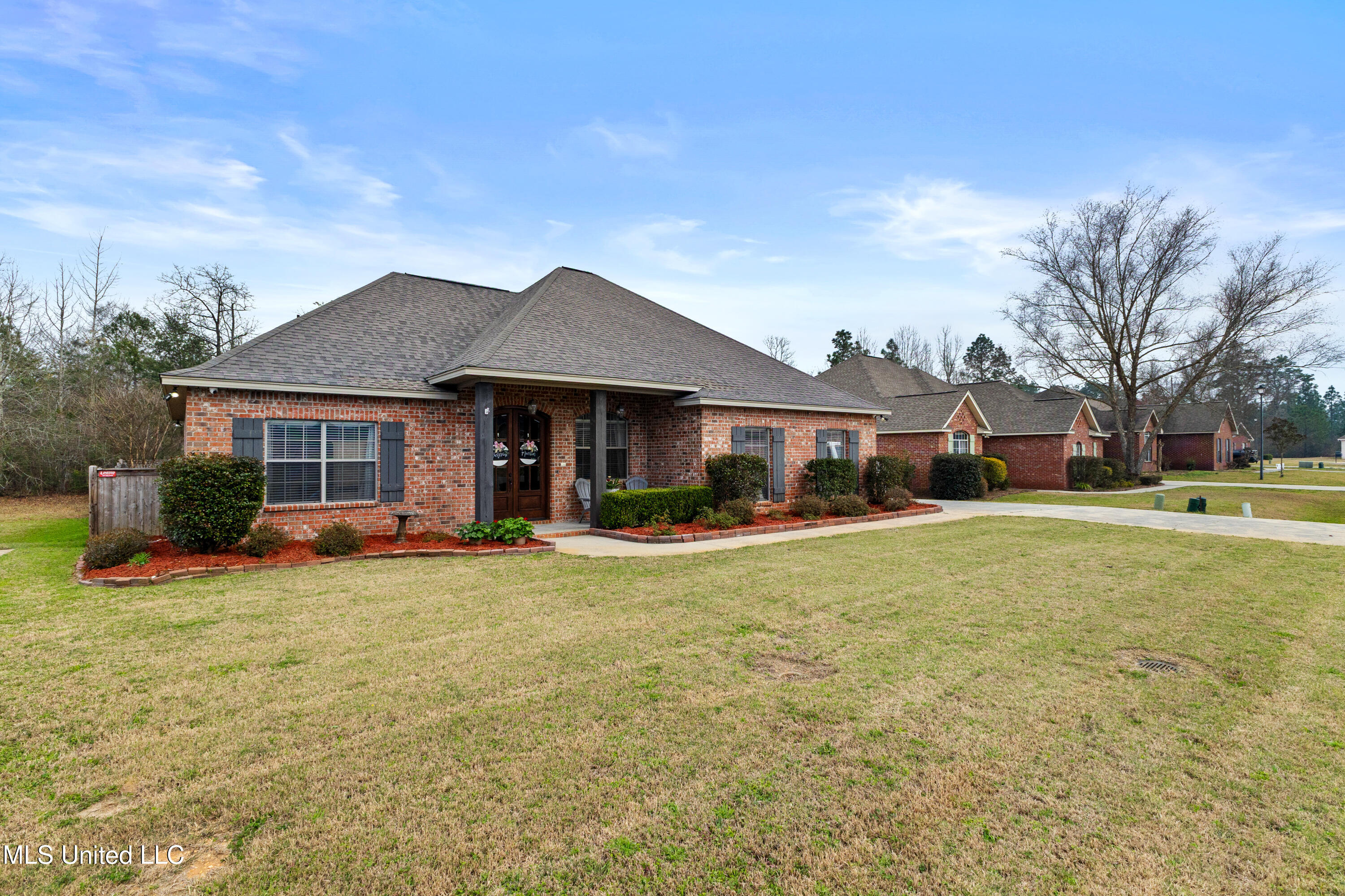 32 Sunline Drive, Petal, Mississippi image 2