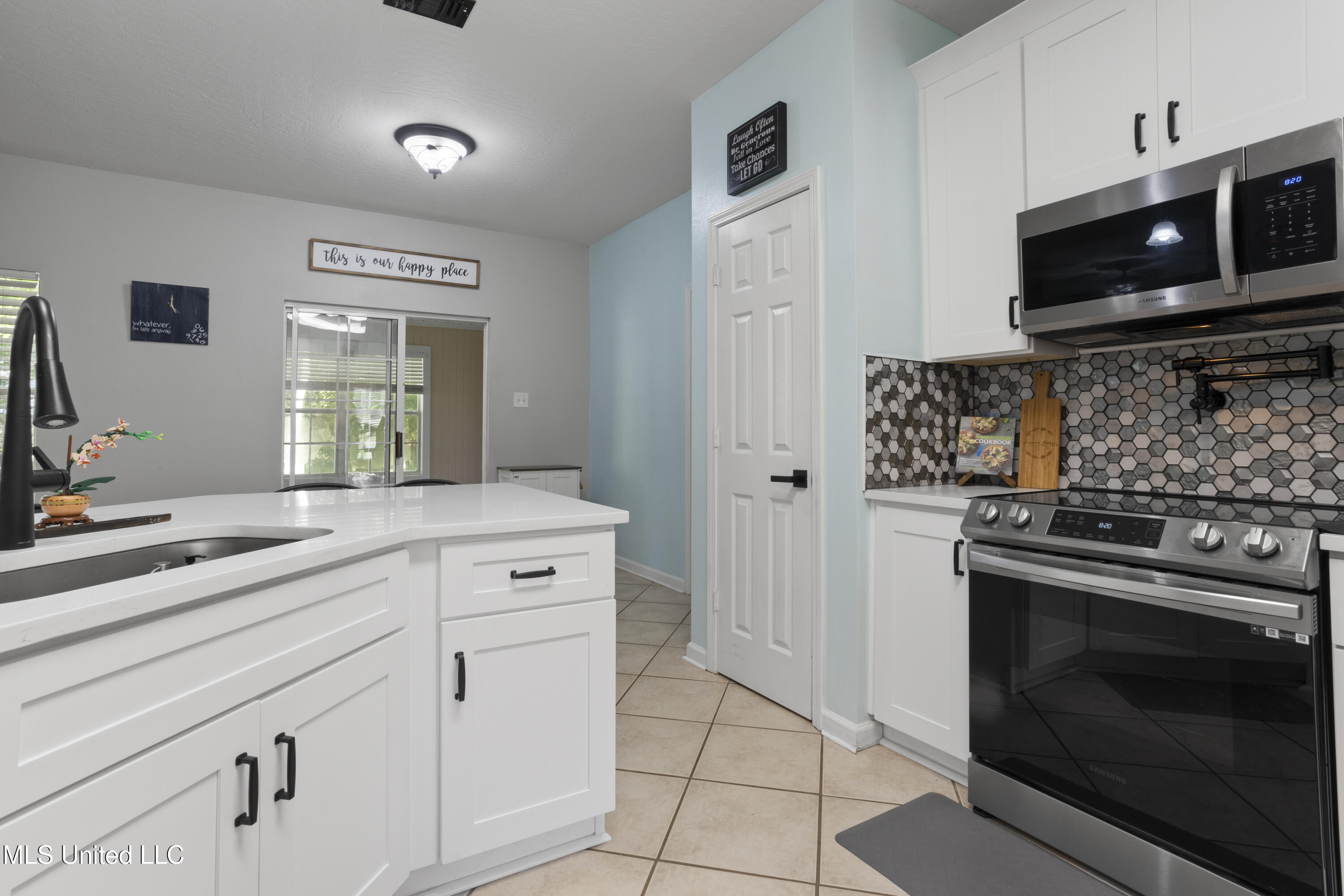 6507 Shoshonee Drive, Ocean Springs, Mississippi image 18