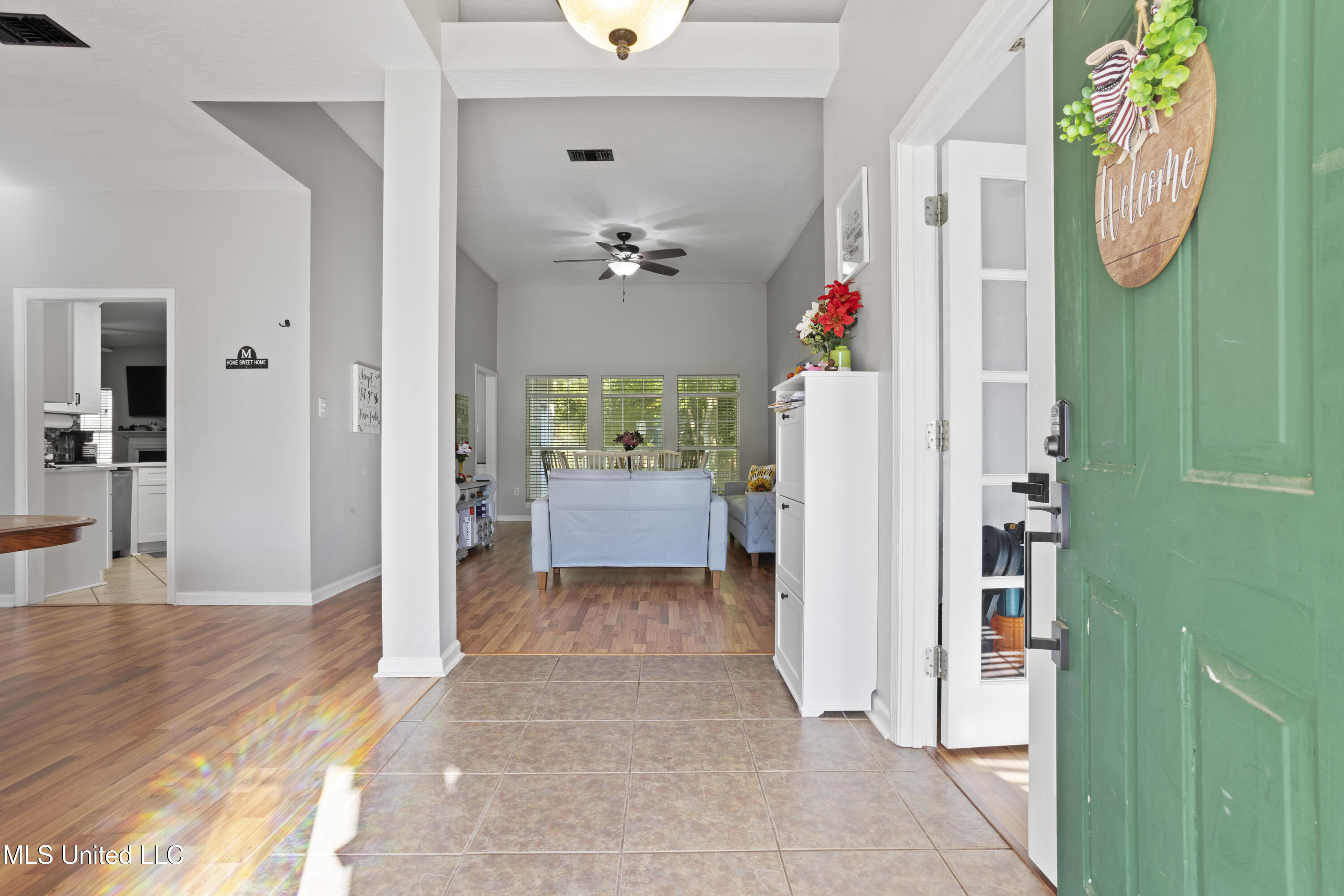 6507 Shoshonee Drive, Ocean Springs, Mississippi image 3