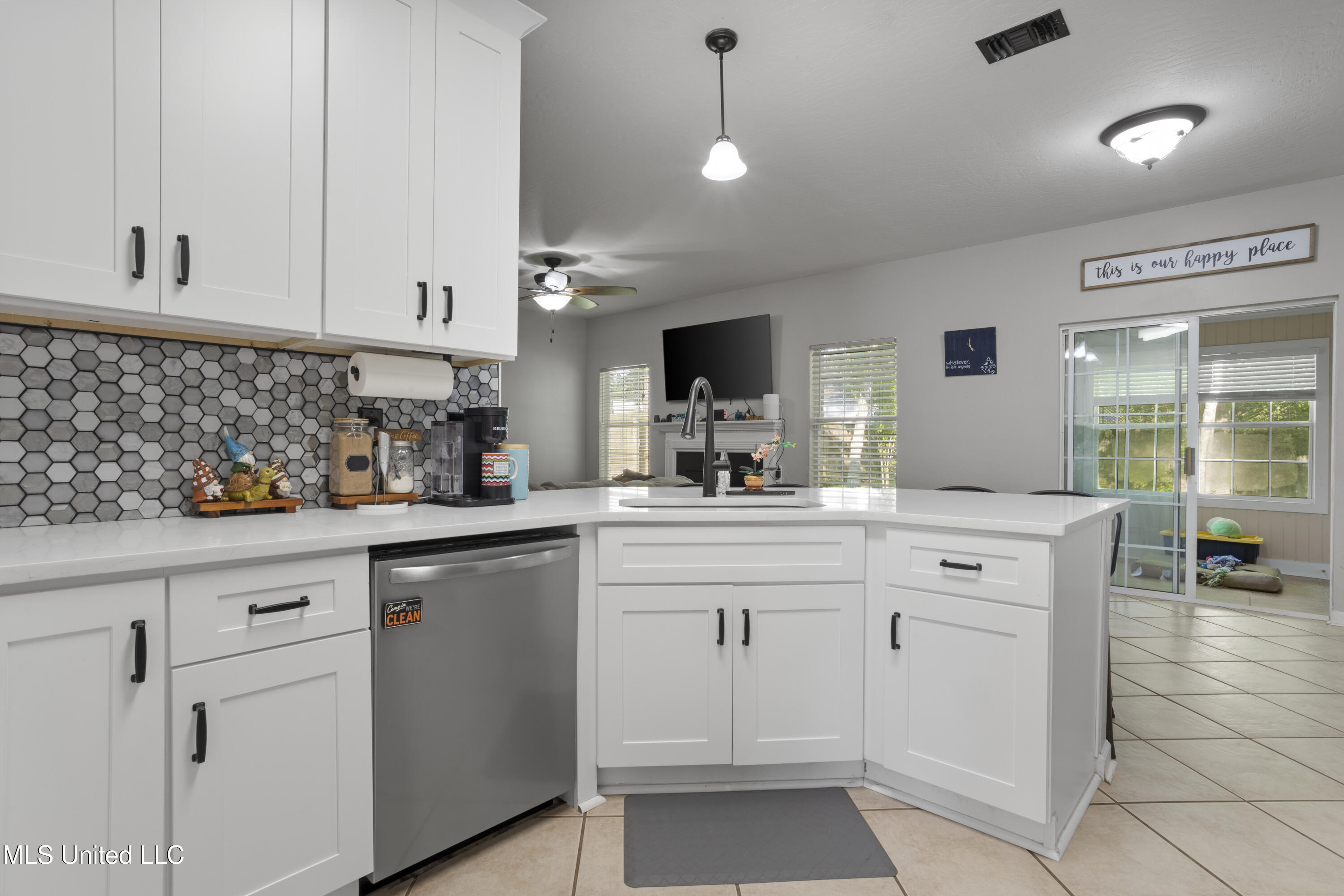 6507 Shoshonee Drive, Ocean Springs, Mississippi image 19