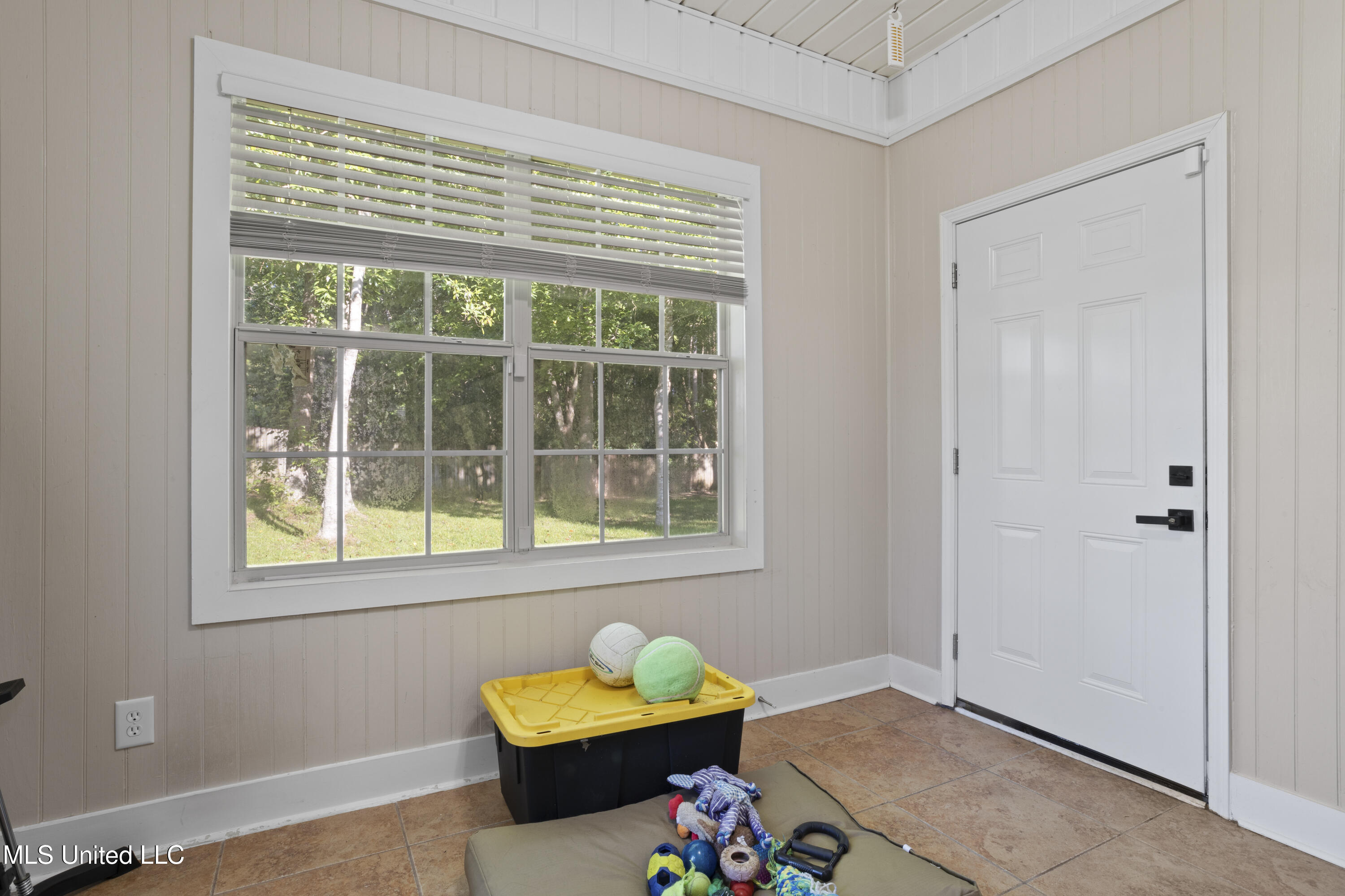 6507 Shoshonee Drive, Ocean Springs, Mississippi image 30