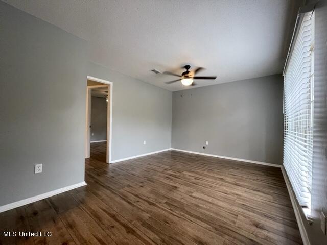 712 Maxine Drive