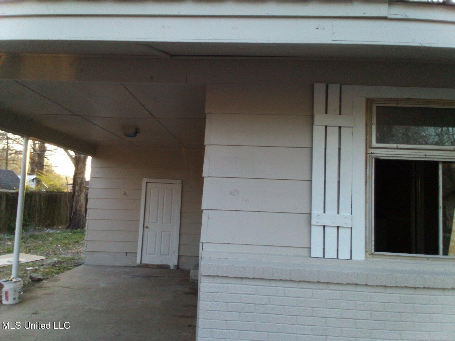 203 Fisher Street, Batesville, Mississippi image 3