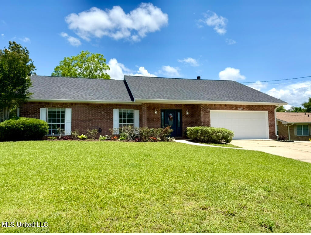 15214 Royal Street, Gulfport, Mississippi image 1