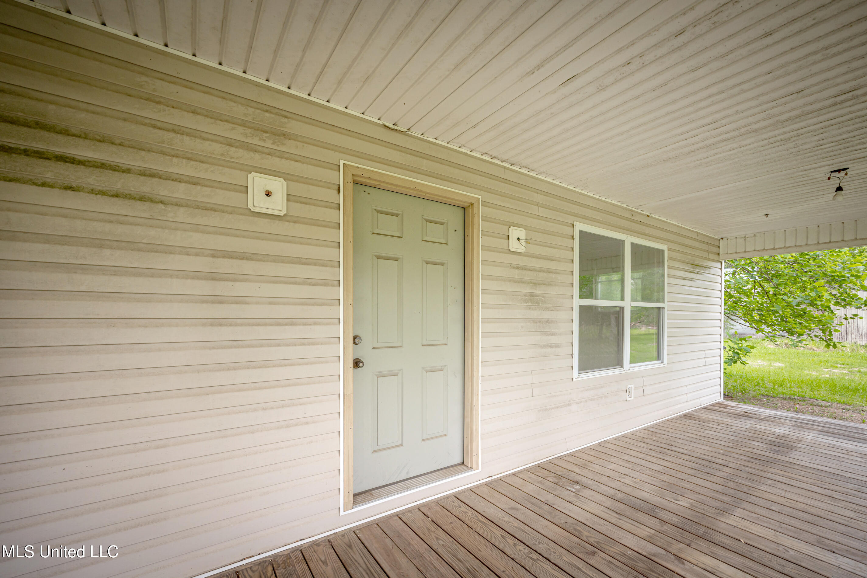134 Lynne Lane, Lucedale, Mississippi image 12