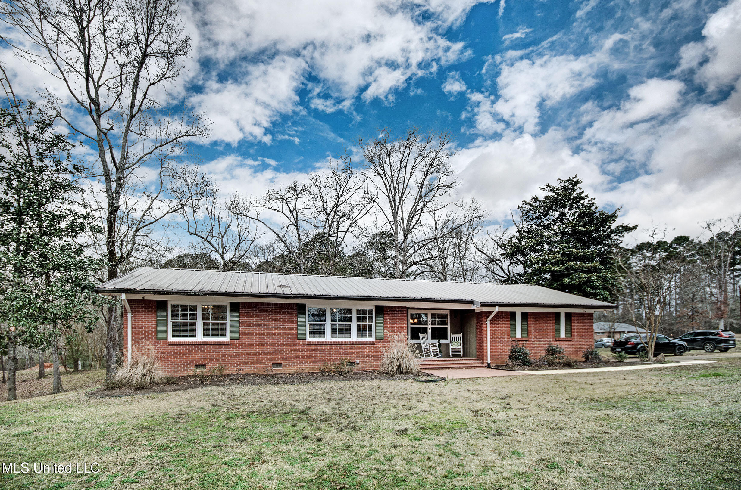 505 Woodland Drive, Carthage, Mississippi image 2