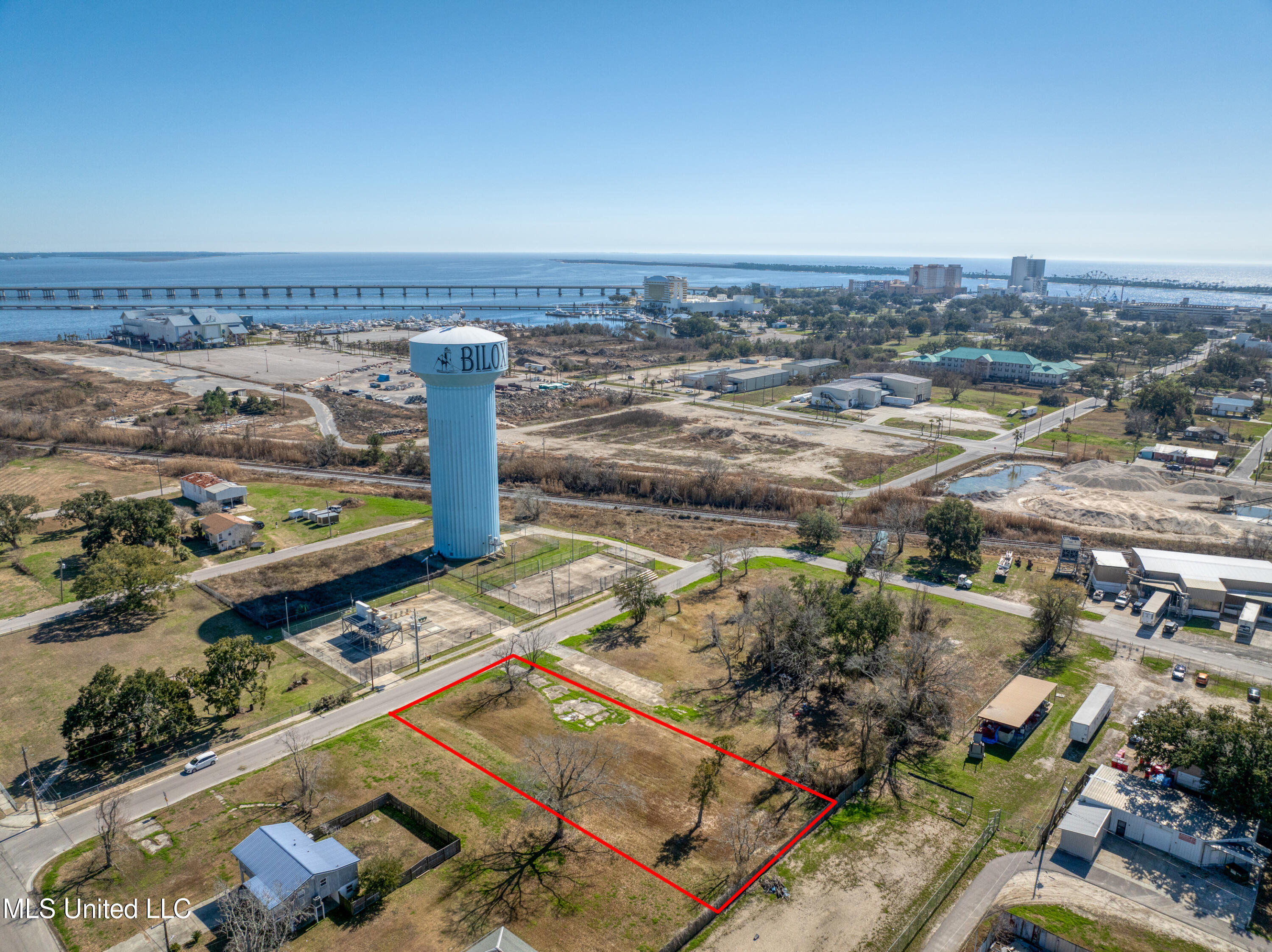 315 Maple Street, Biloxi, Mississippi image 2