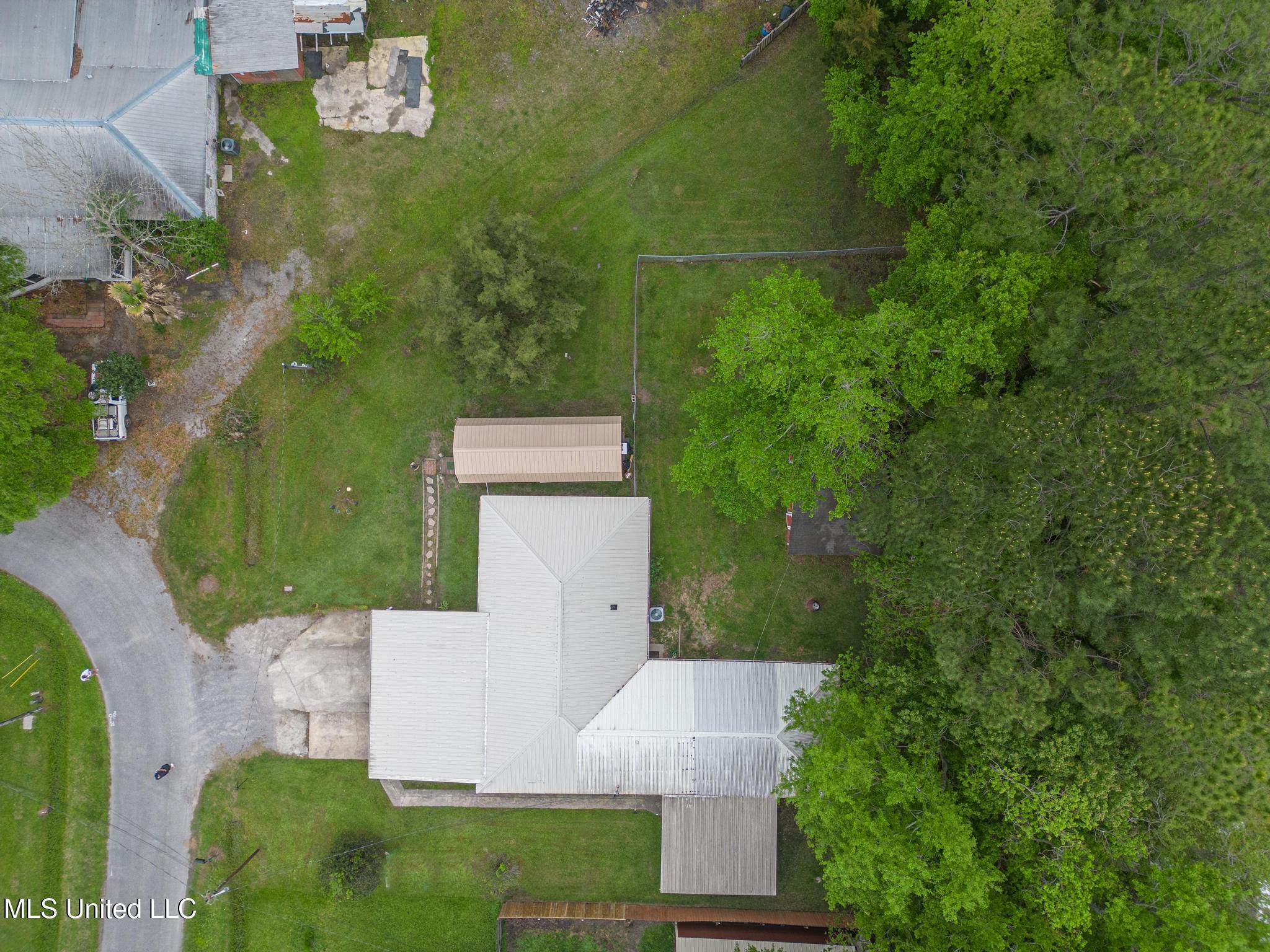8301 Sherbrook Street, Moss Point, Mississippi image 3
