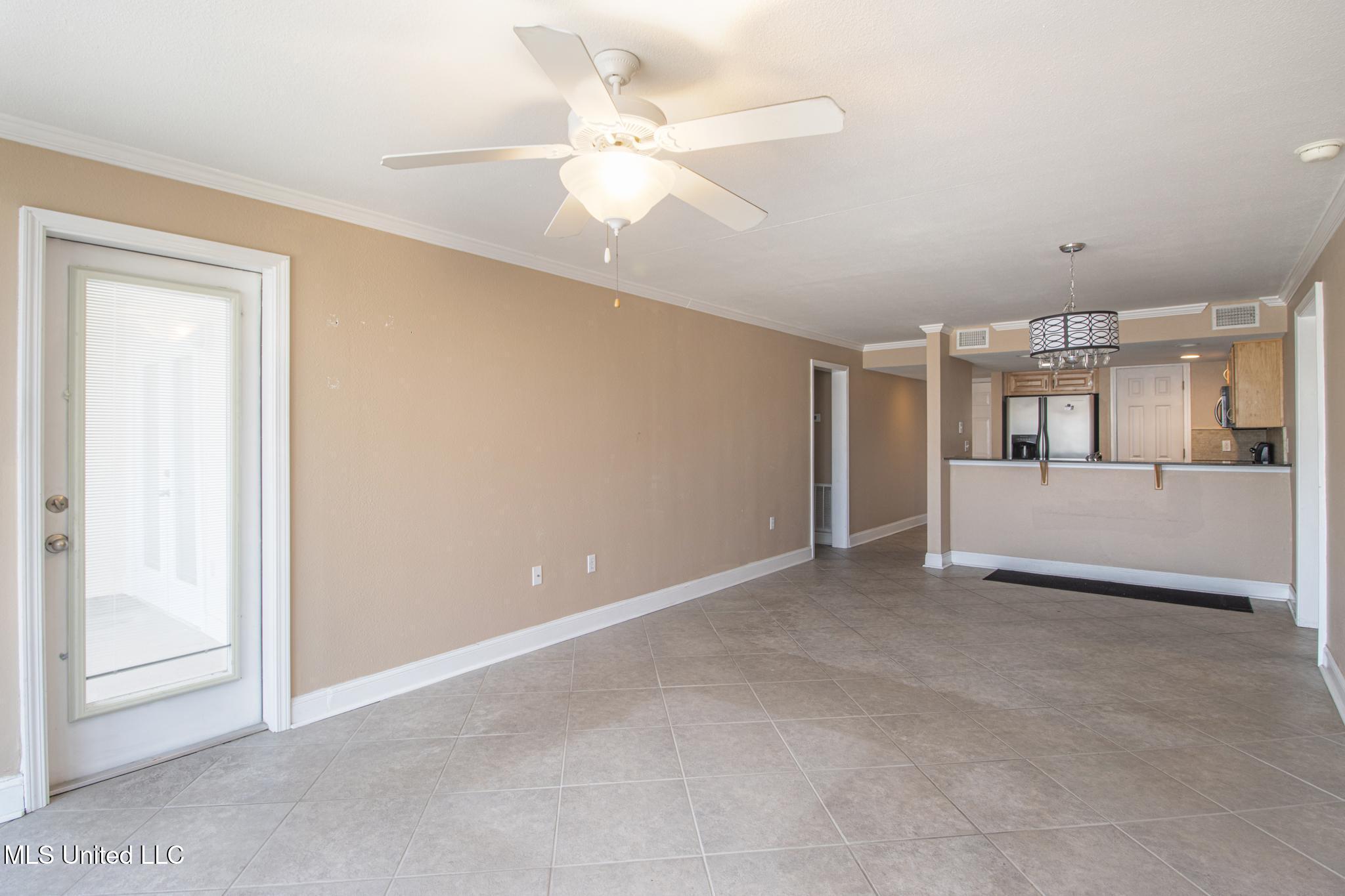 2046 Beach Boulevard #321, Biloxi, Mississippi image 5