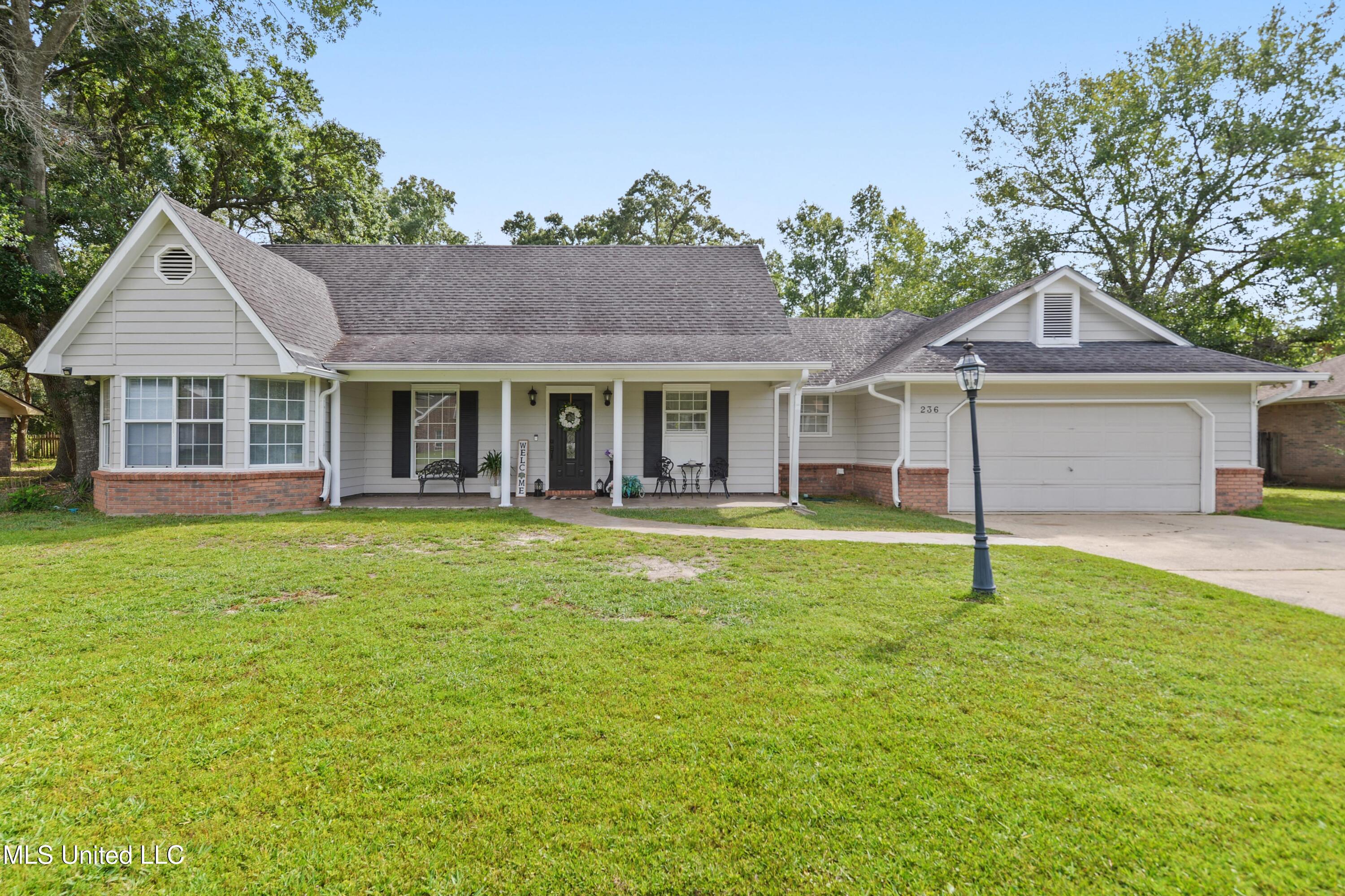 236 Tantallon Drive, Ocean Springs, Mississippi image 2