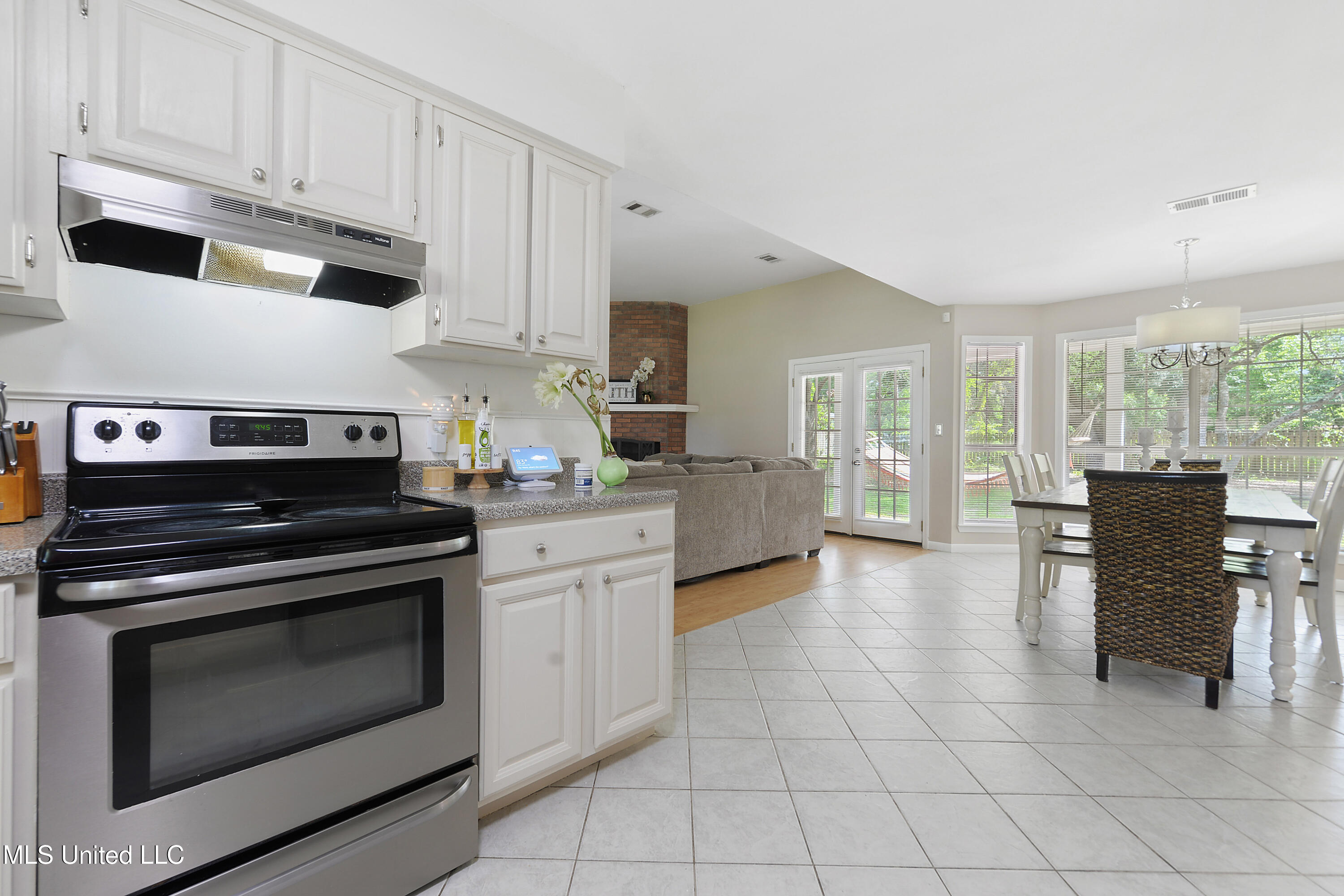 236 Tantallon Drive, Ocean Springs, Mississippi image 11