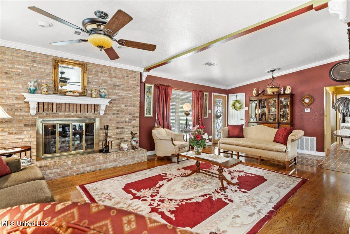 15612 Kingston Drive, Biloxi, Mississippi image 8
