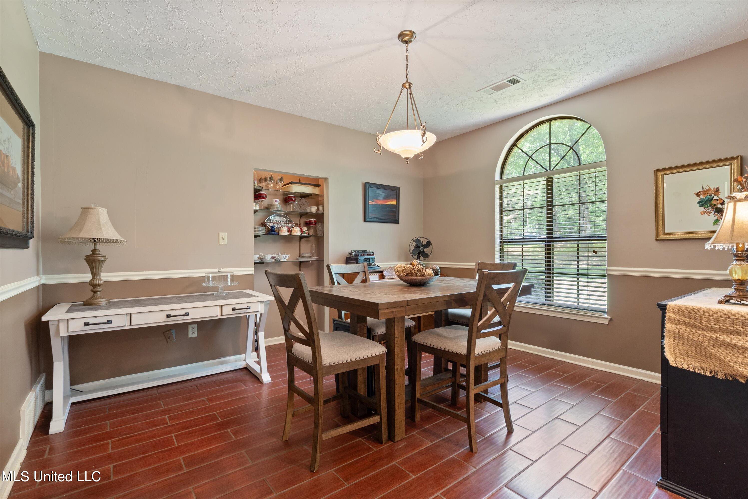 5135 Windy Ridge Drive, Southaven, Mississippi image 11