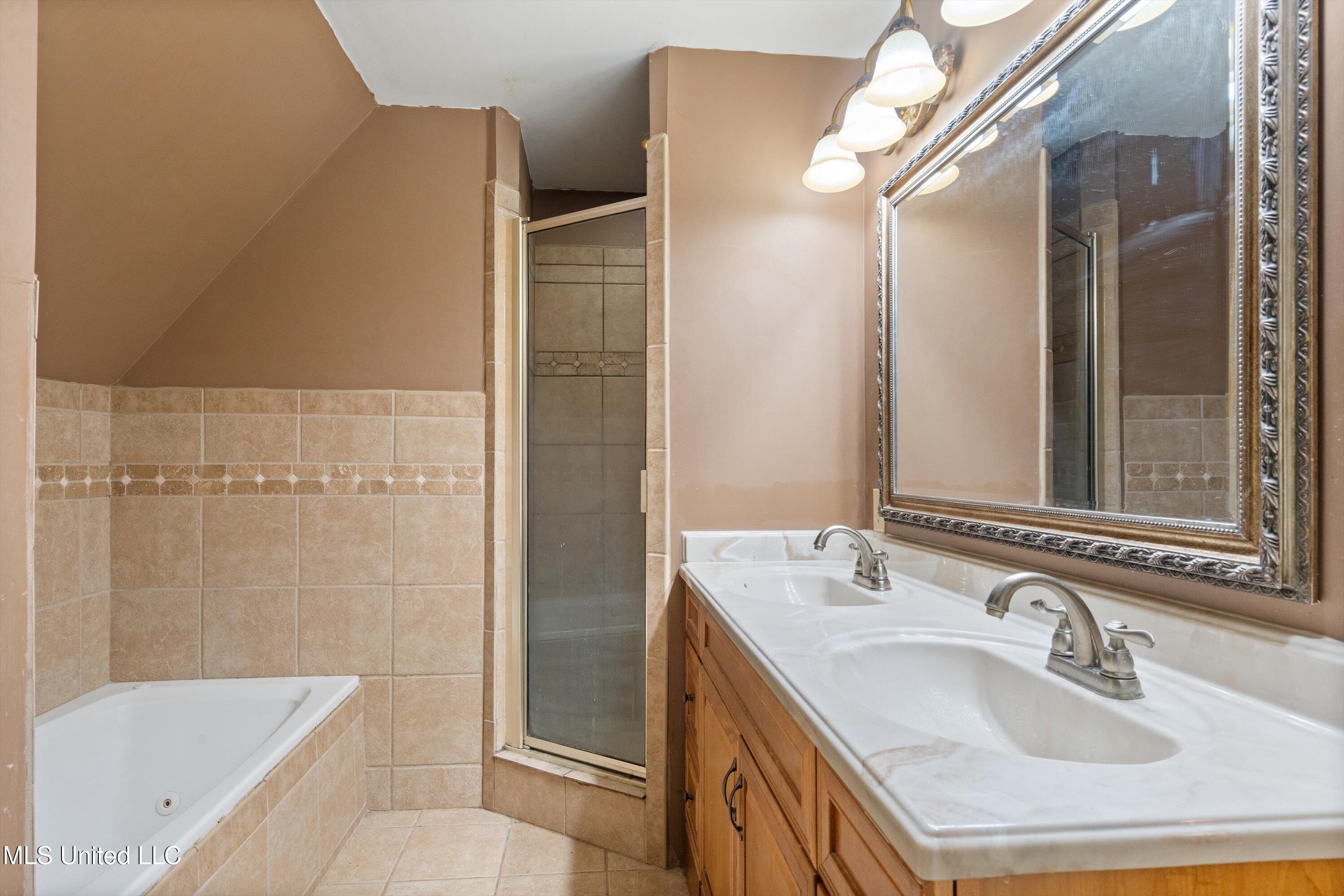 5135 Windy Ridge Drive, Southaven, Mississippi image 28