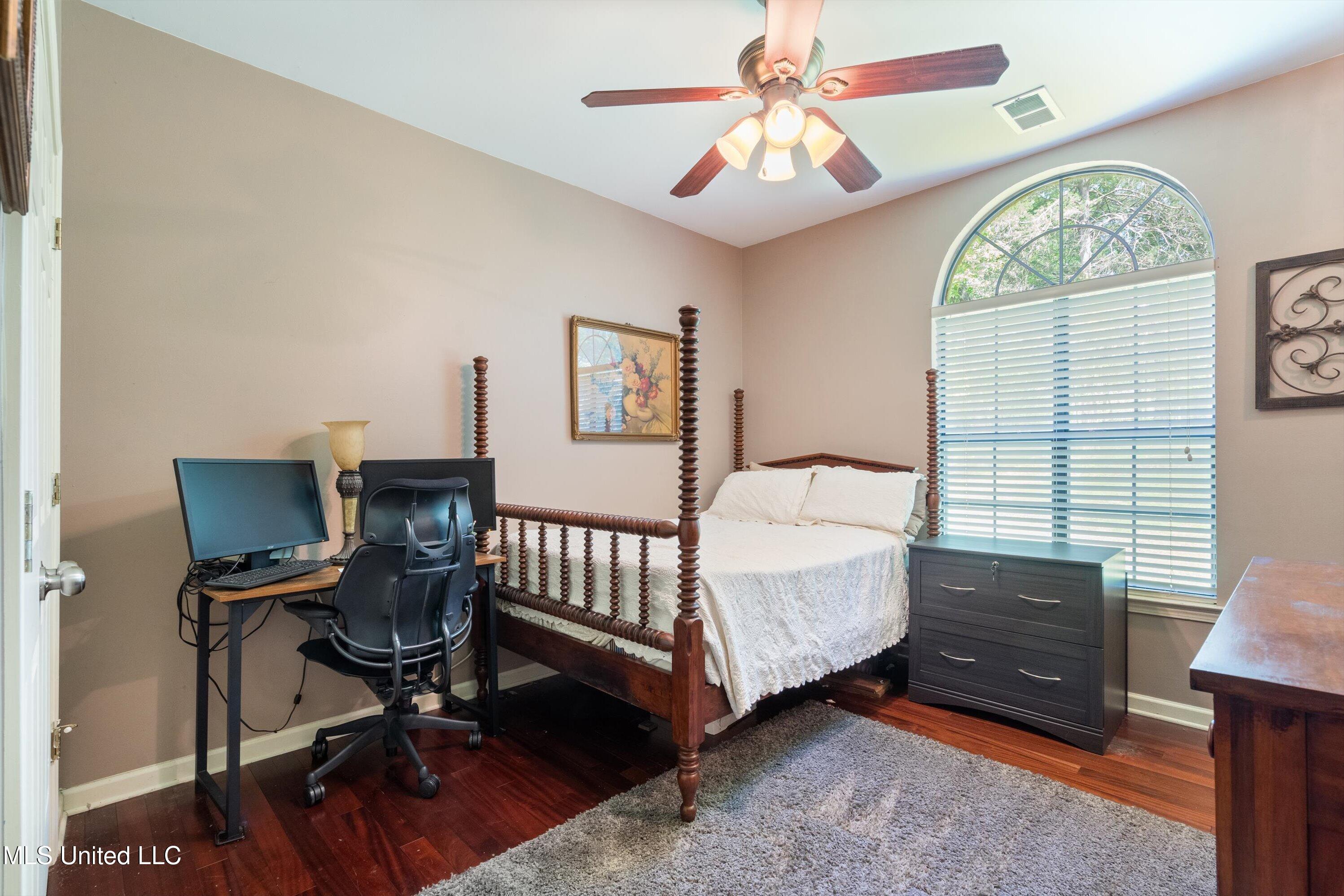 5135 Windy Ridge Drive, Southaven, Mississippi image 19