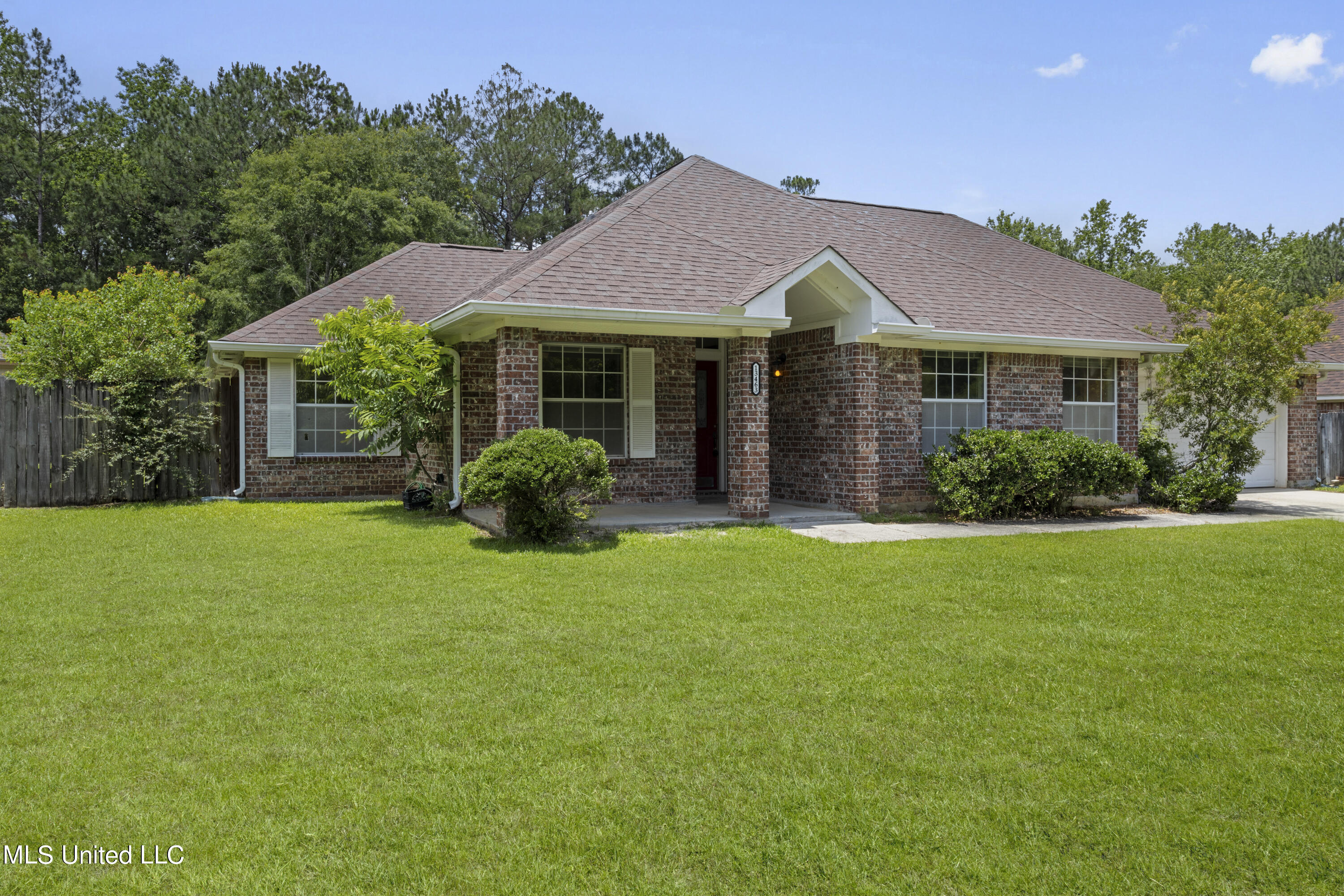 13463 Tara Hills Drive, Gulfport, Mississippi image 1