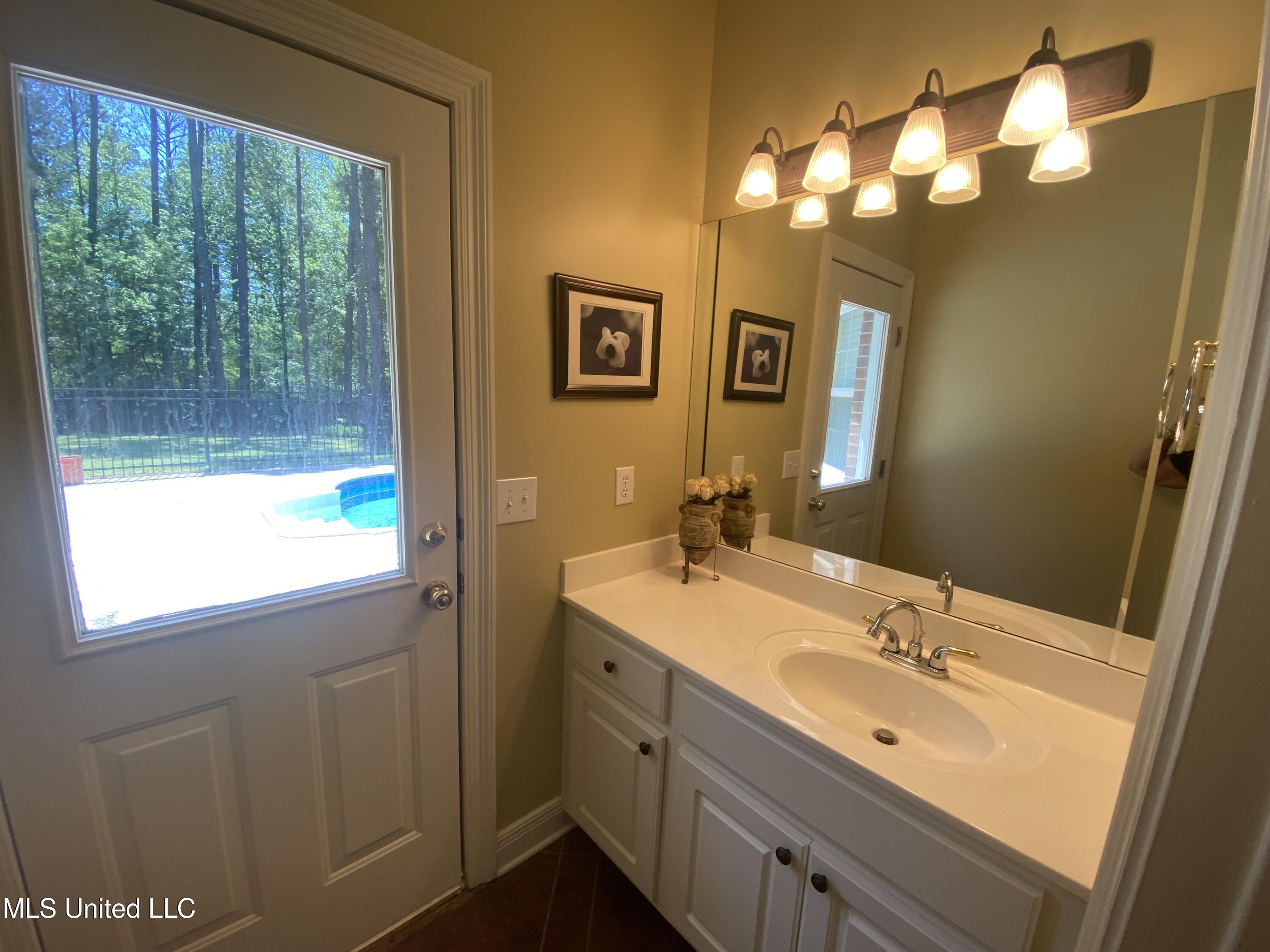 140 Oak View Dr Drive, Terry, Mississippi image 43