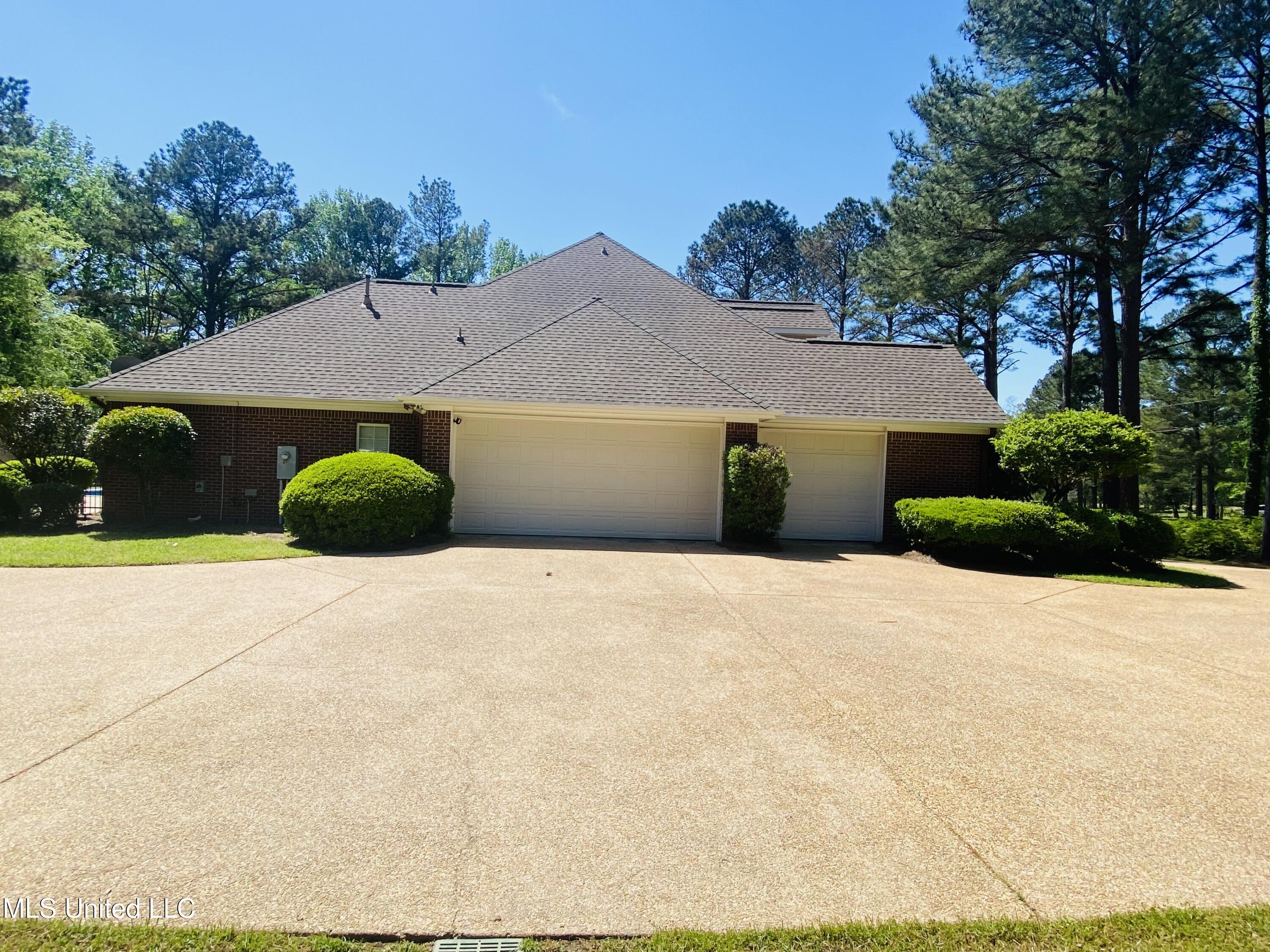140 Oak View Dr Drive, Terry, Mississippi image 4