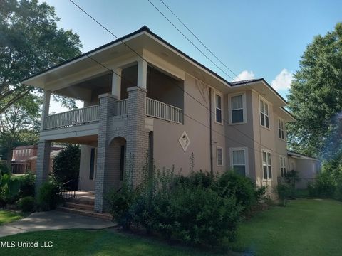 Homes For Sale - 107 & 109 E Percy Street<br/> Sunflower County, Indianola, MS 38751