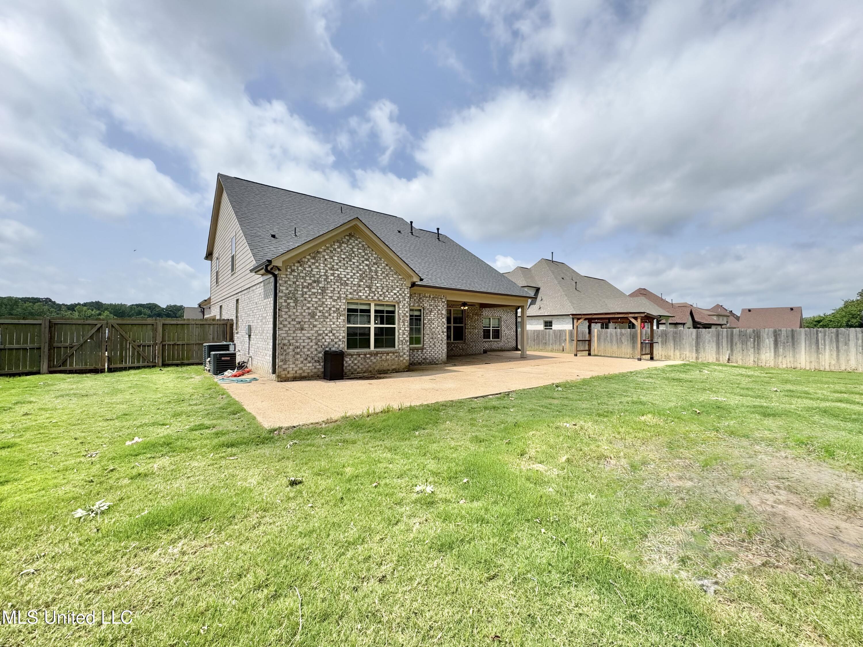 3464 Delaney Drive, Nesbit, Mississippi image 35