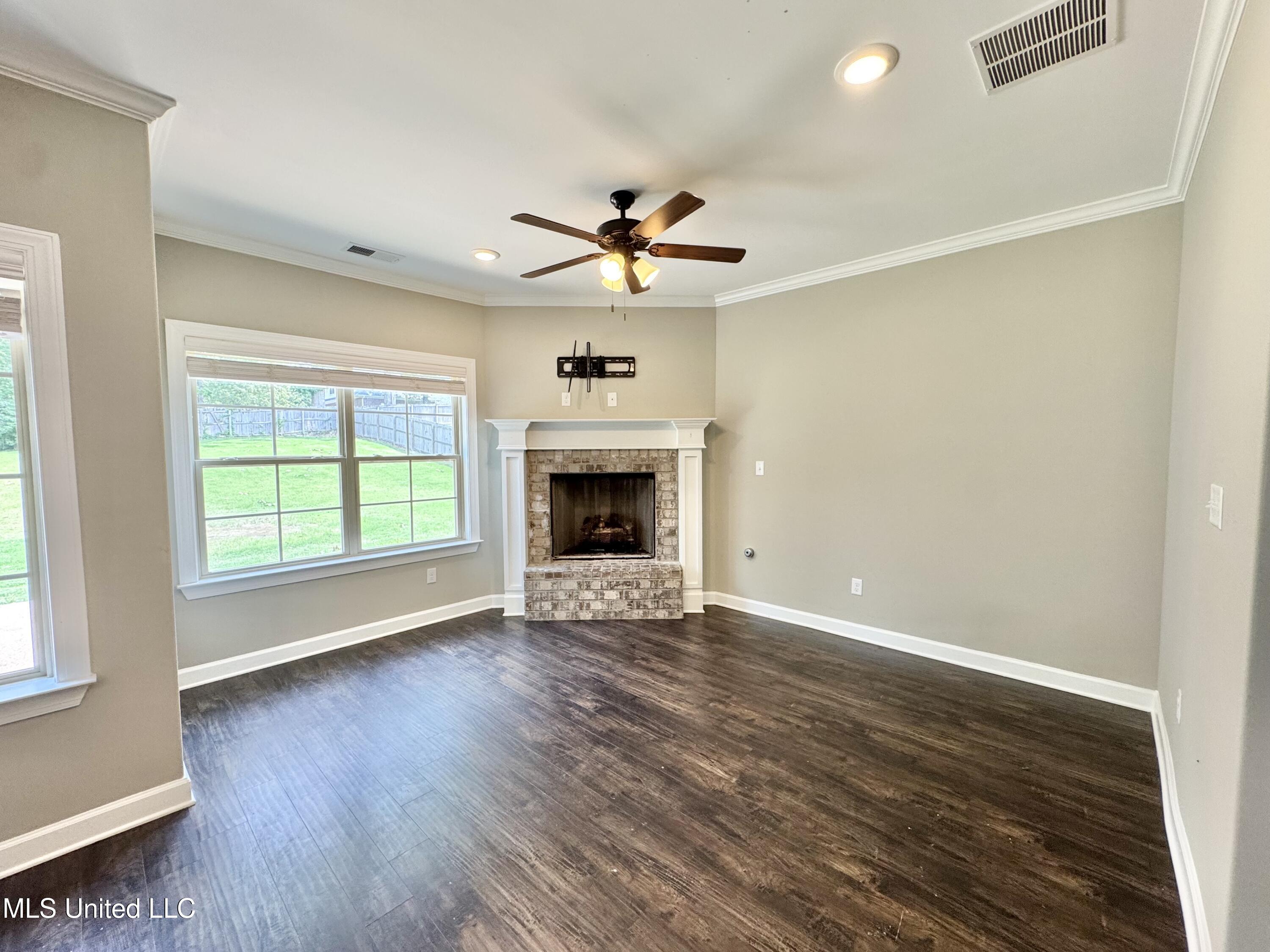 3464 Delaney Drive, Nesbit, Mississippi image 16