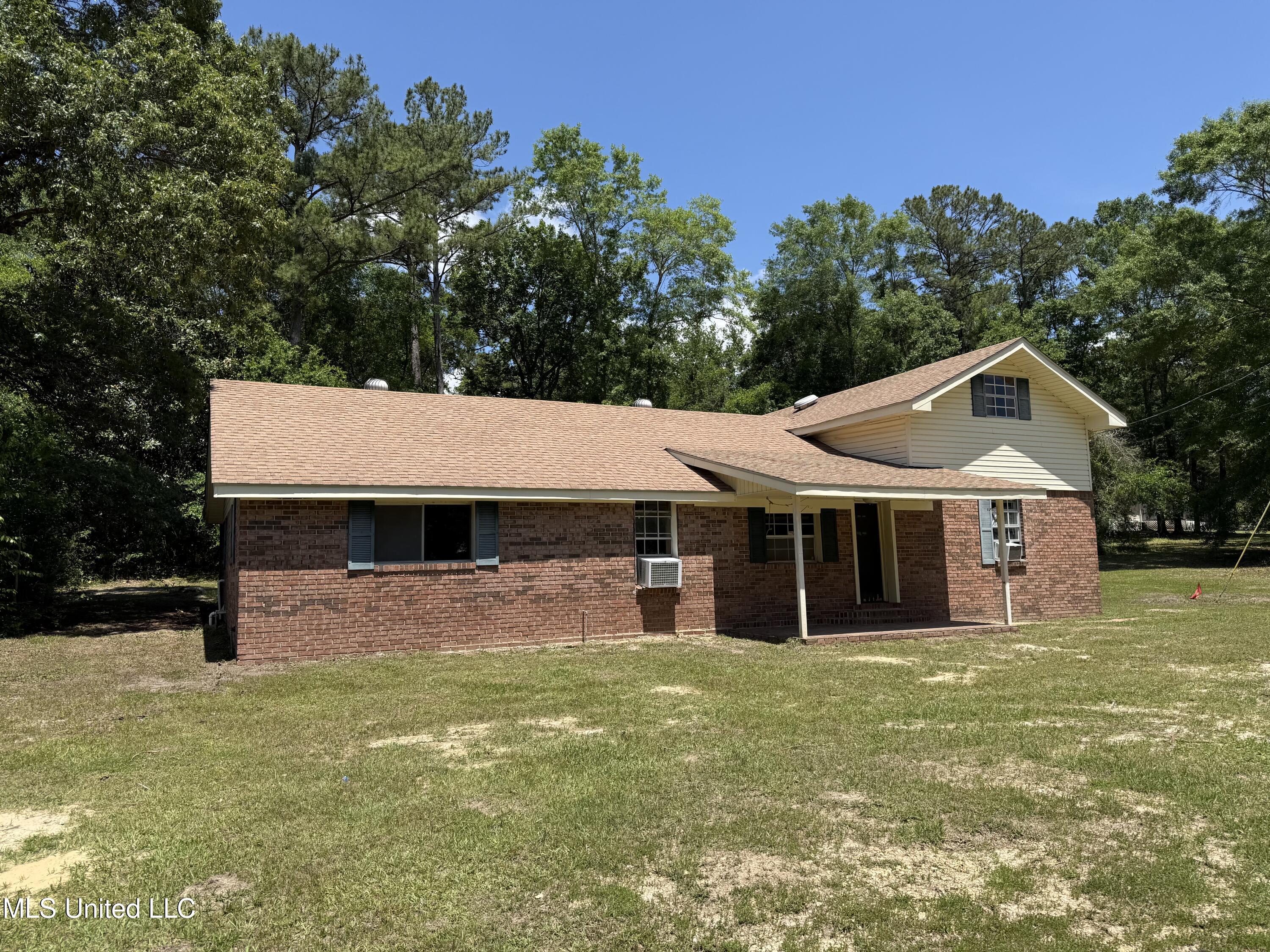 871 King Bee Road, Perkinston, Mississippi image 2