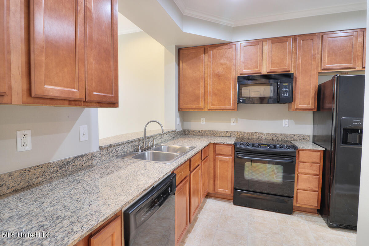 1100 W Beach Boulevard #309, Pass Christian, Mississippi image 7