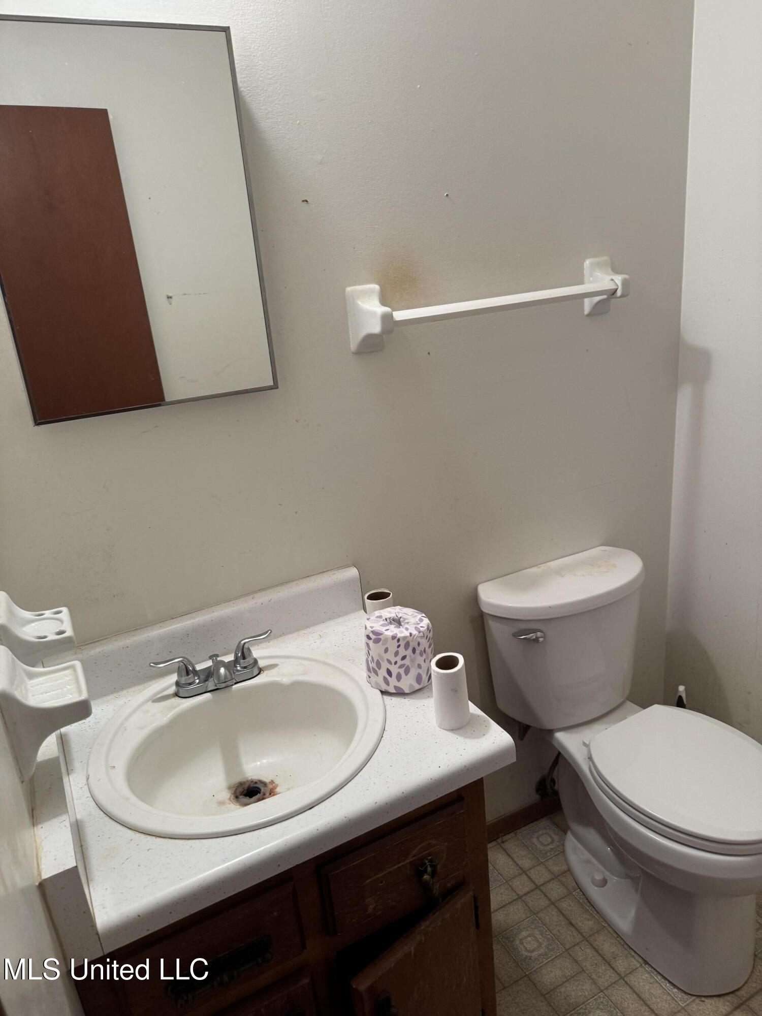 10373 Lafayette Drive, Olive Branch, Mississippi image 12