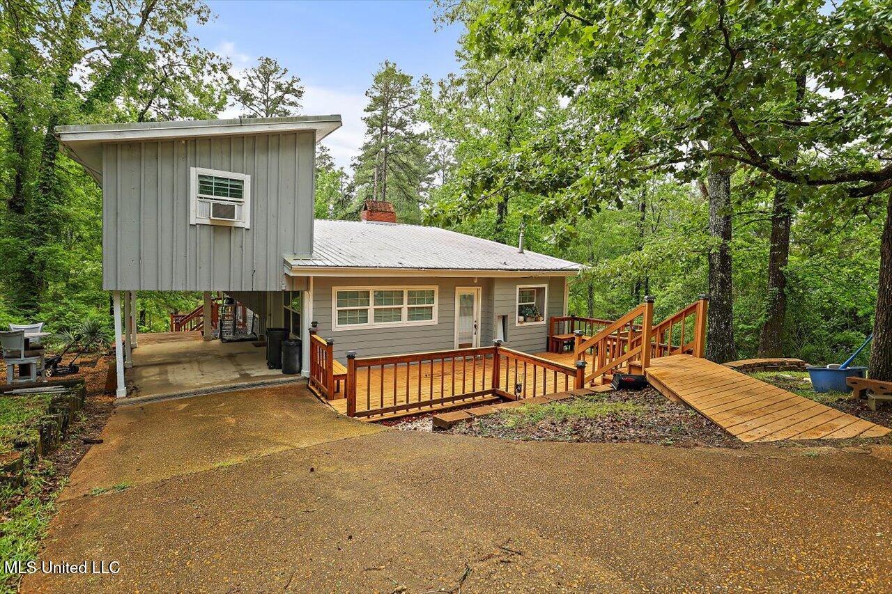 107 Lakeview Circle, Florence, Mississippi image 3