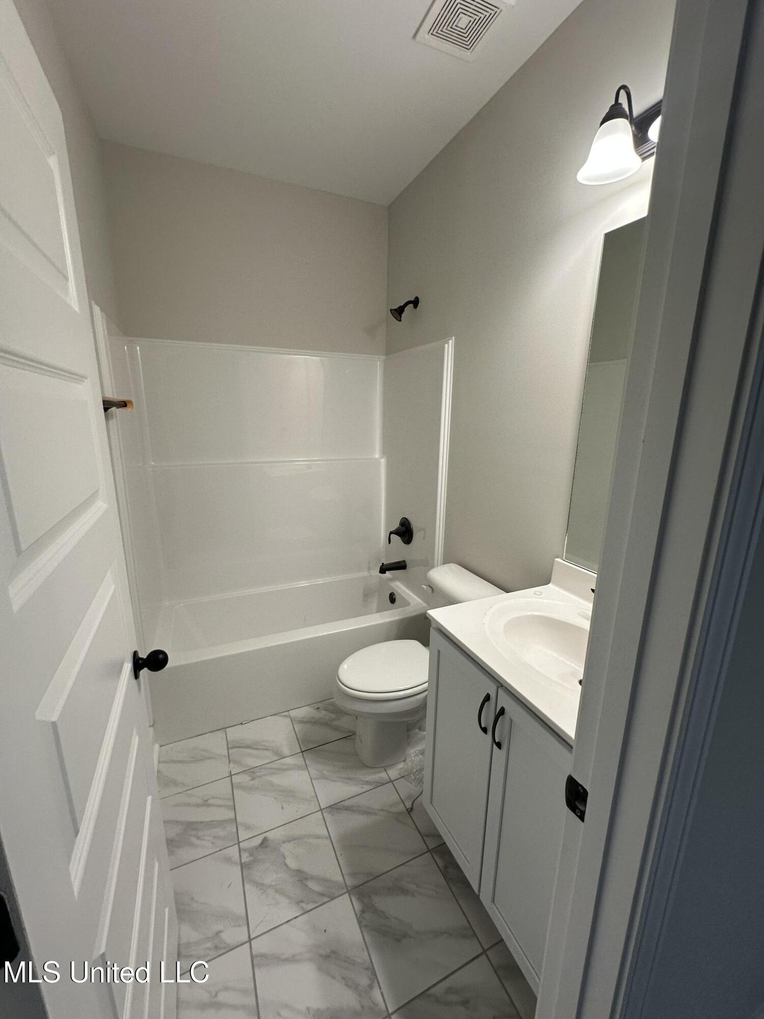 871 Collie Drive, Hernando, Mississippi image 19