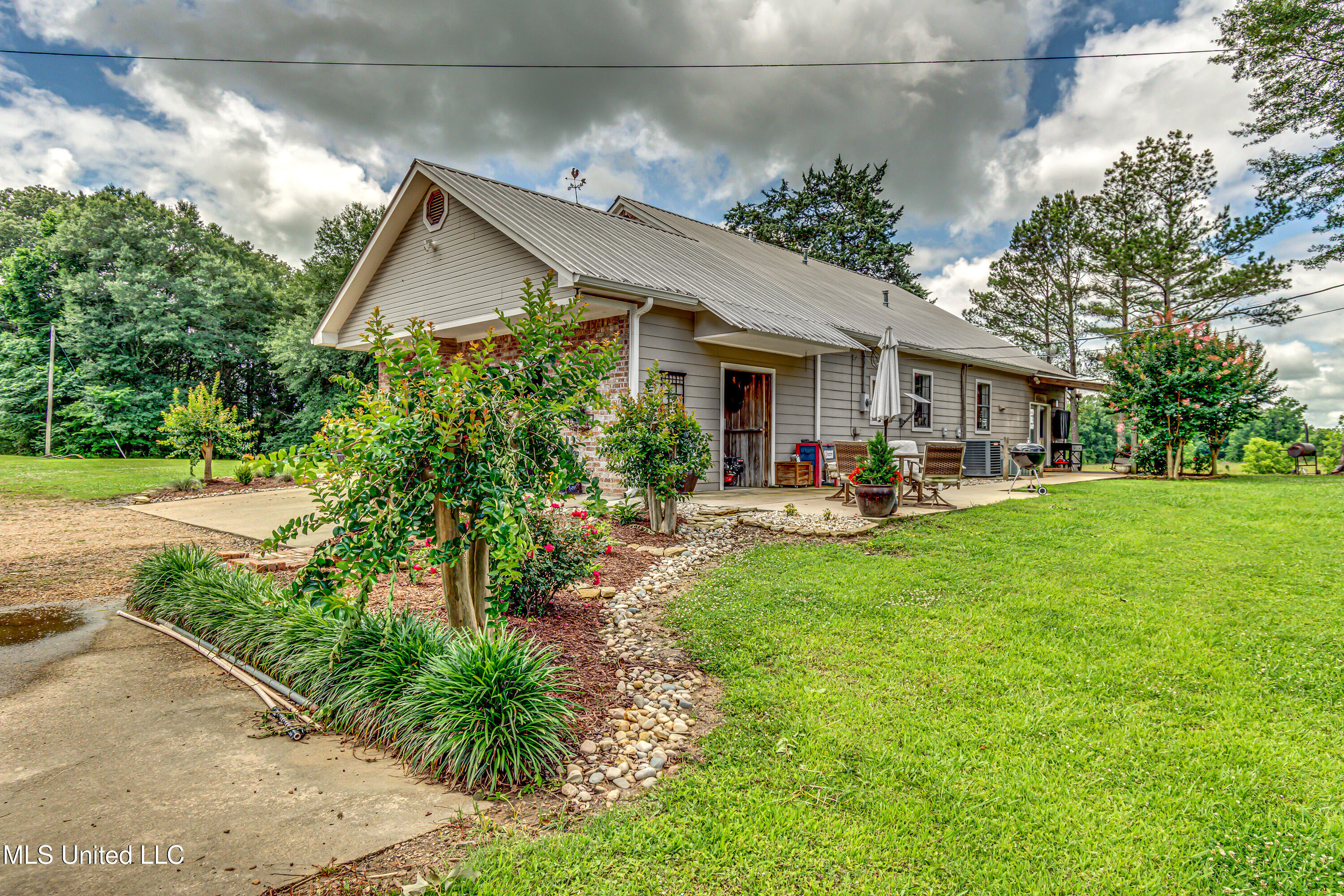 4661 Wildwood Road, Benton, Mississippi image 16