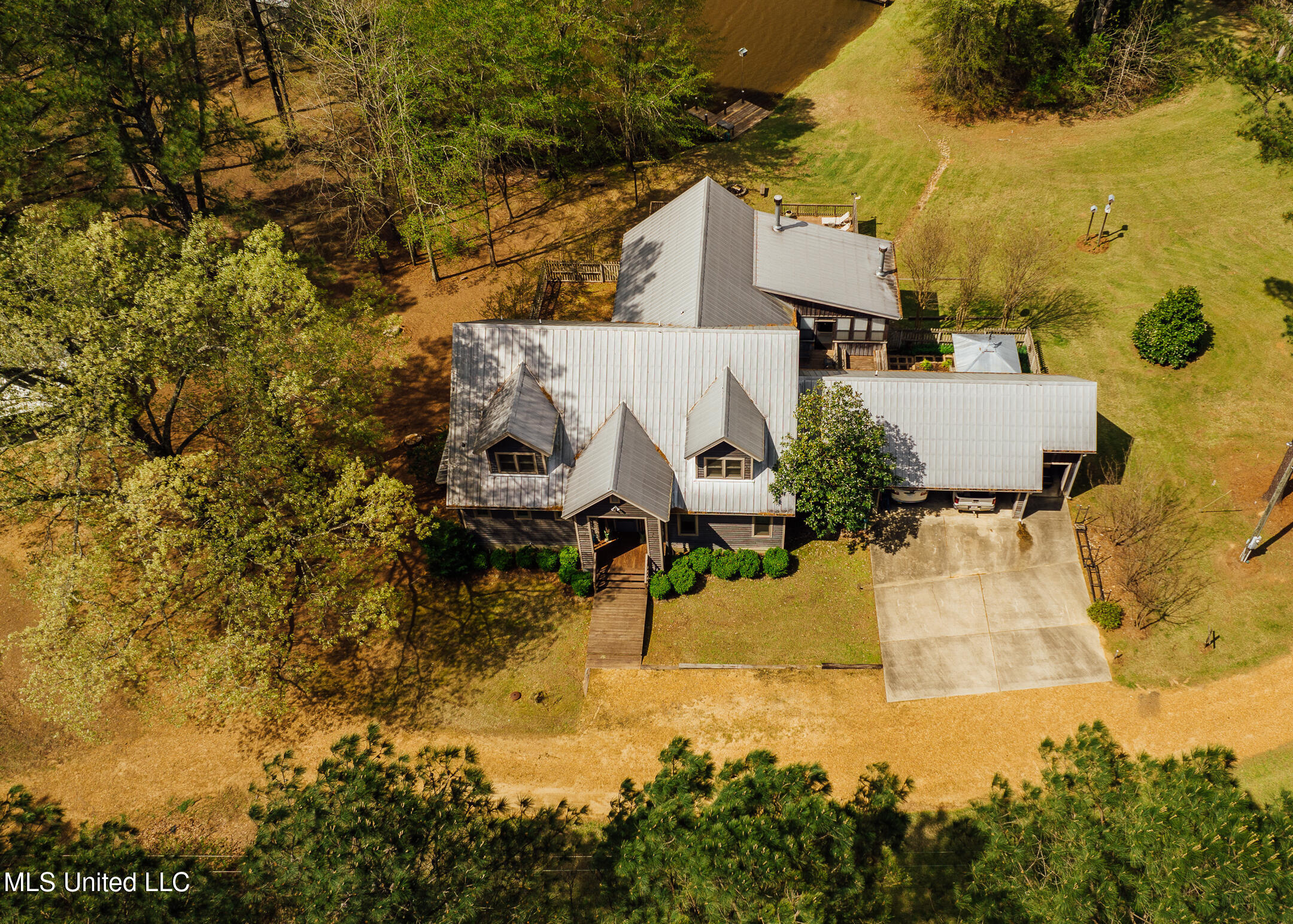 7289 County Road 53, Carrollton, Mississippi image 2