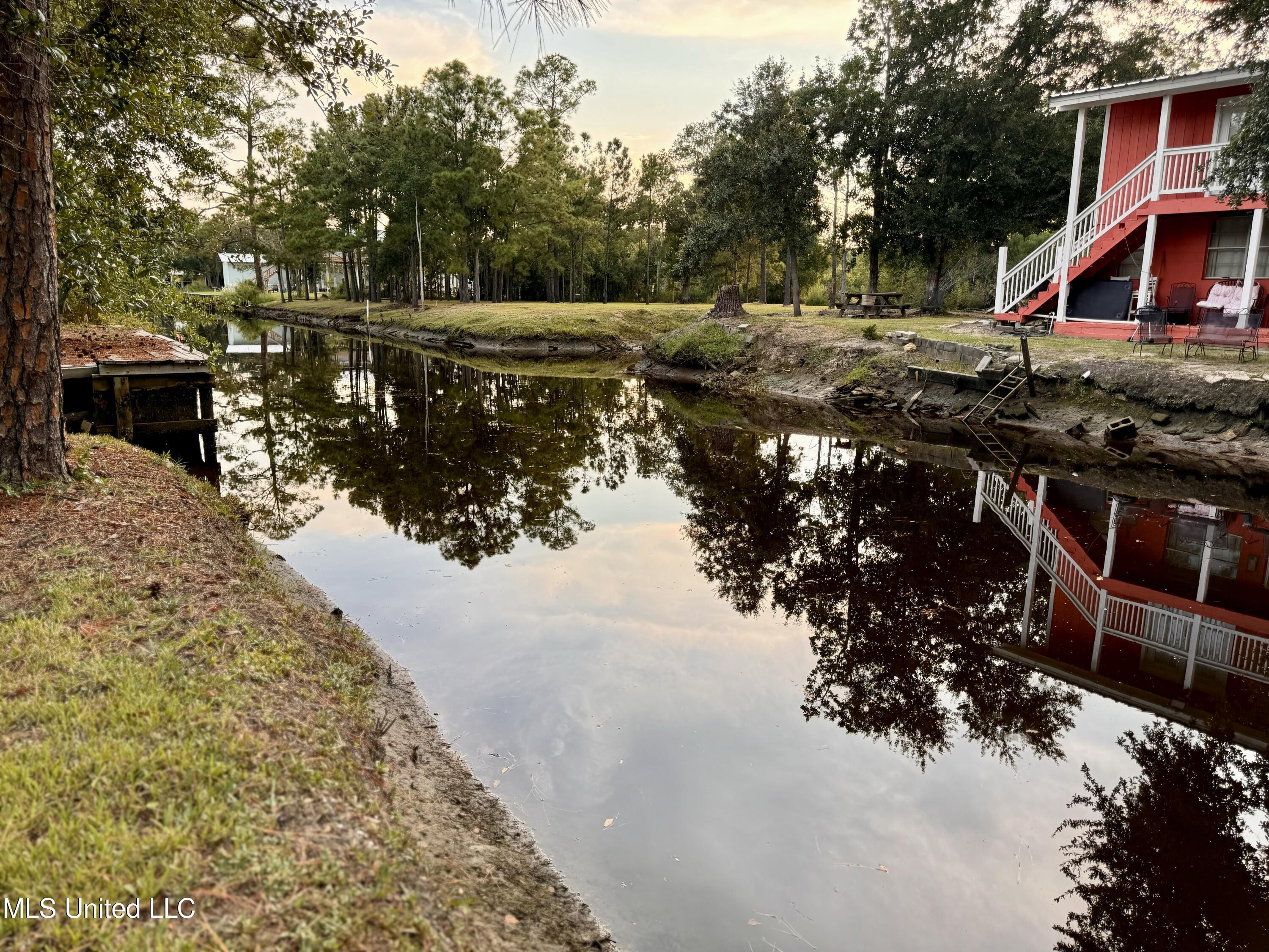 10051 W Bayou View Drive, Bay Saint Louis, Mississippi image 3