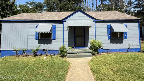 Homes For Sale - 3158 Alameda Drive<br/> Hinds County, Jackson, MS 39212