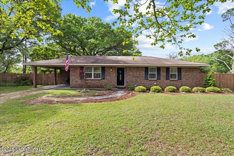 Homes For Sale - 9233 Mississippi 613<br/> Lucedale, MS 39452
