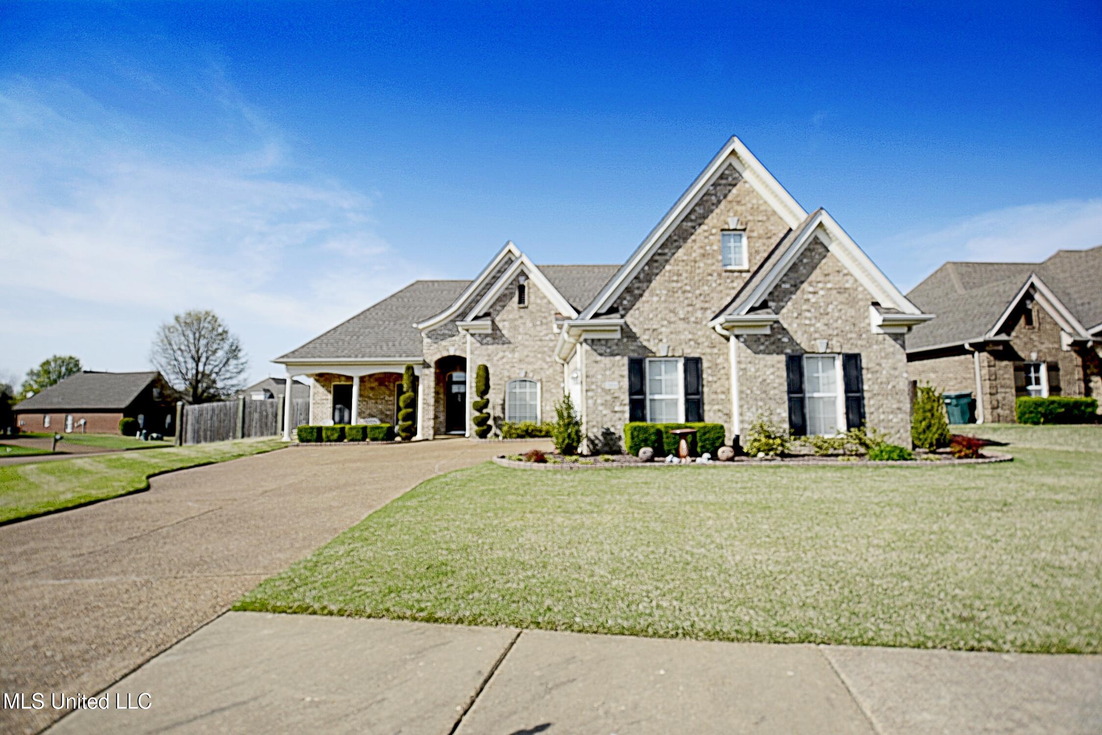 2834 Malabar Place, Southaven, Mississippi image 1