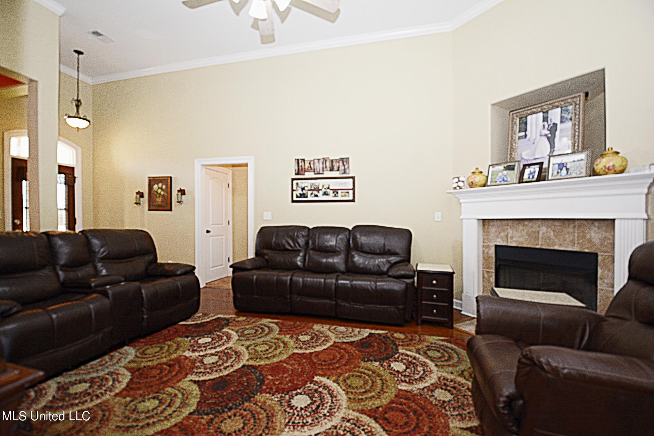 2834 Malabar Place, Southaven, Mississippi image 8