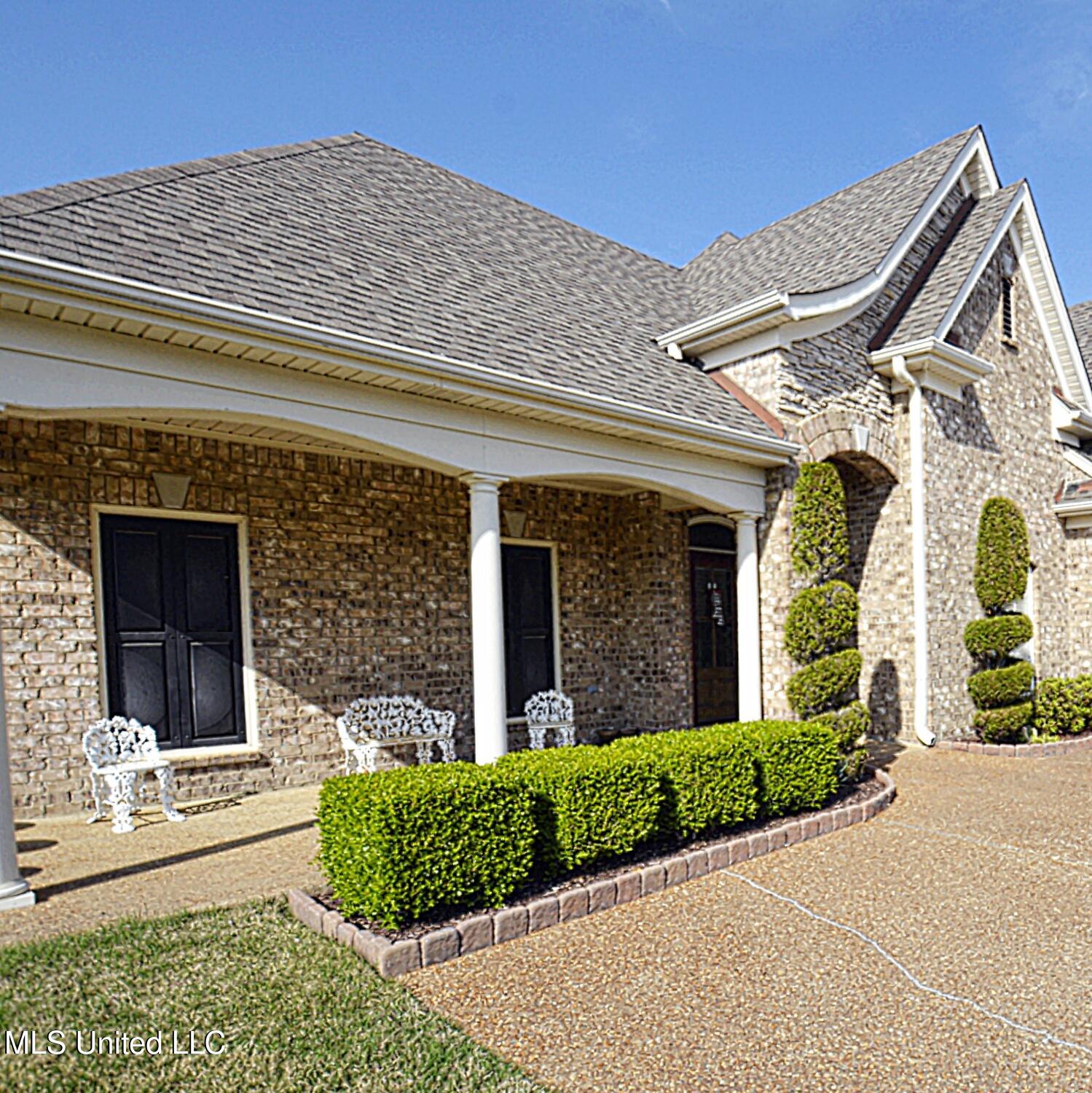 2834 Malabar Place, Southaven, Mississippi image 3