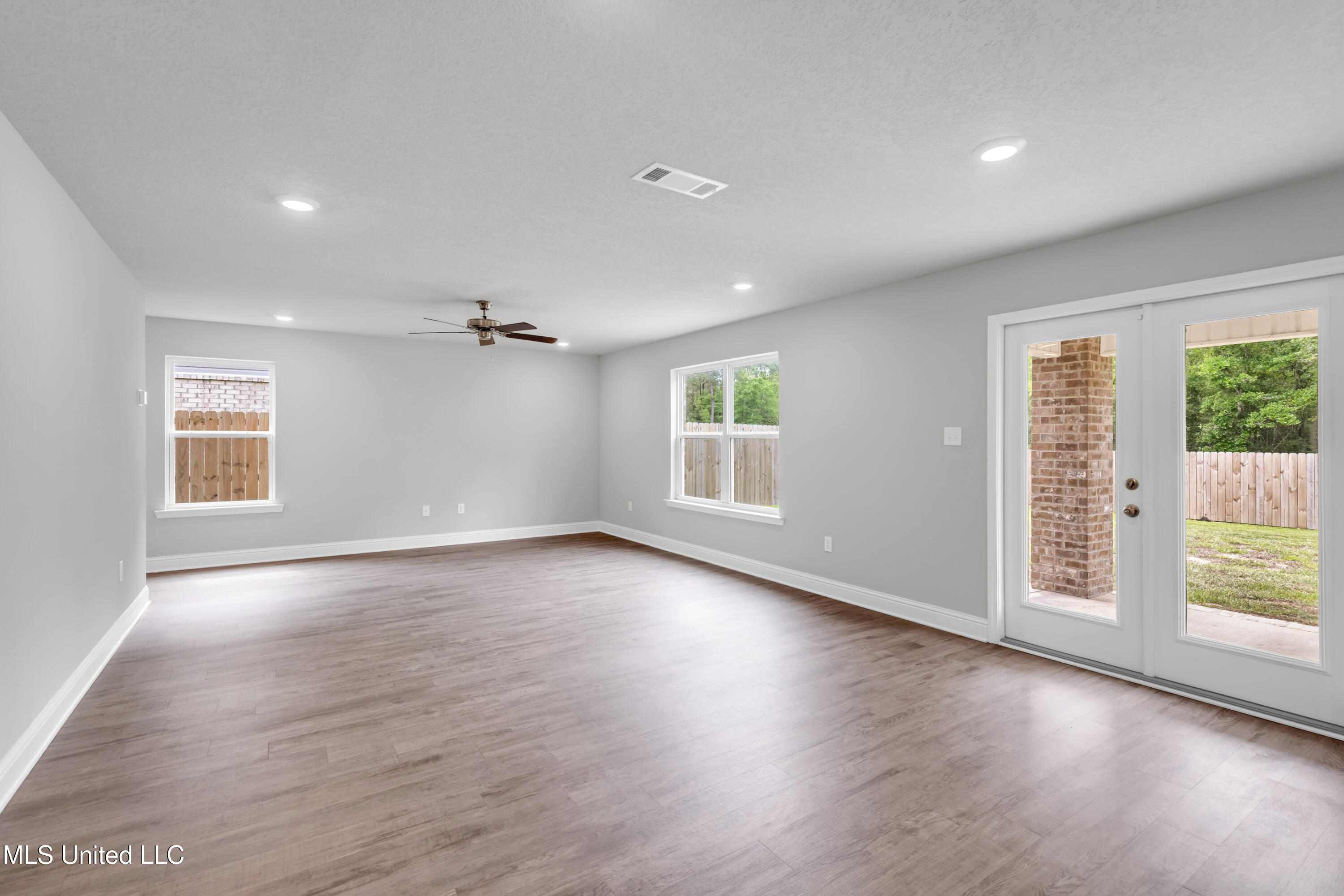70 Saltmeadow Circle, Ocean Springs, Mississippi image 11