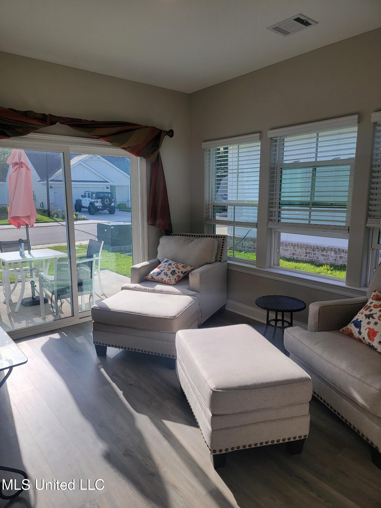 137 Grande View Drive, Biloxi, Mississippi image 12