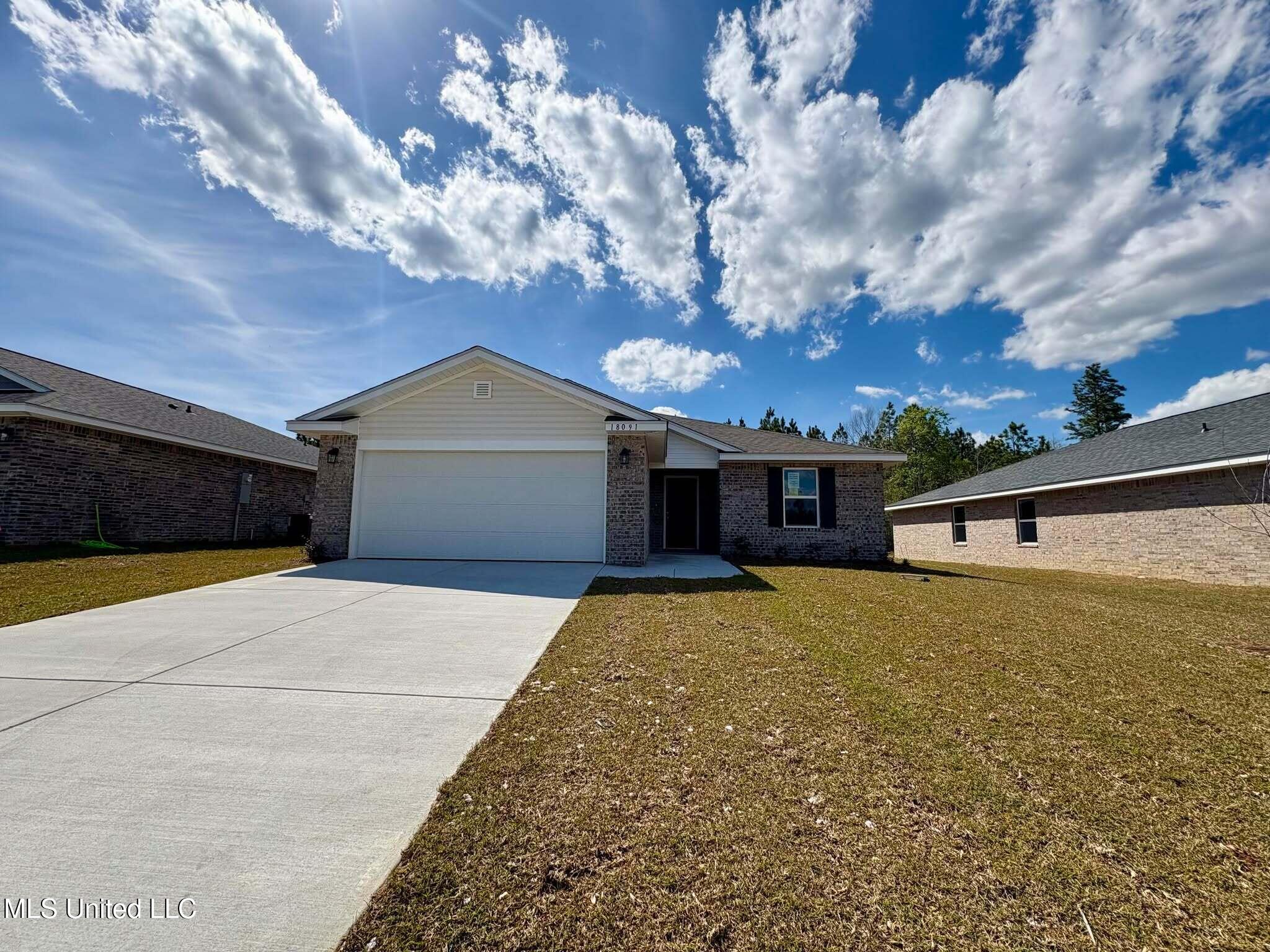 18091 Tiffany Renee Drive, Gulfport, Mississippi image 2