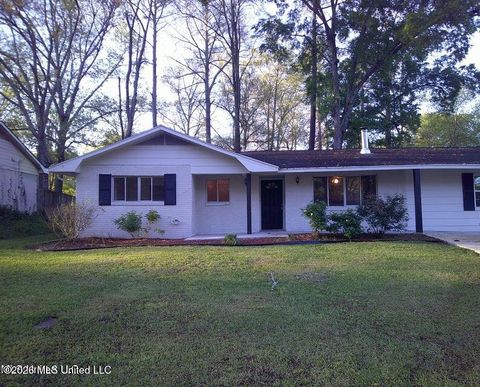 Homes For Sale - 3455 Lanell Lane<br/> Pearl, MS 39208