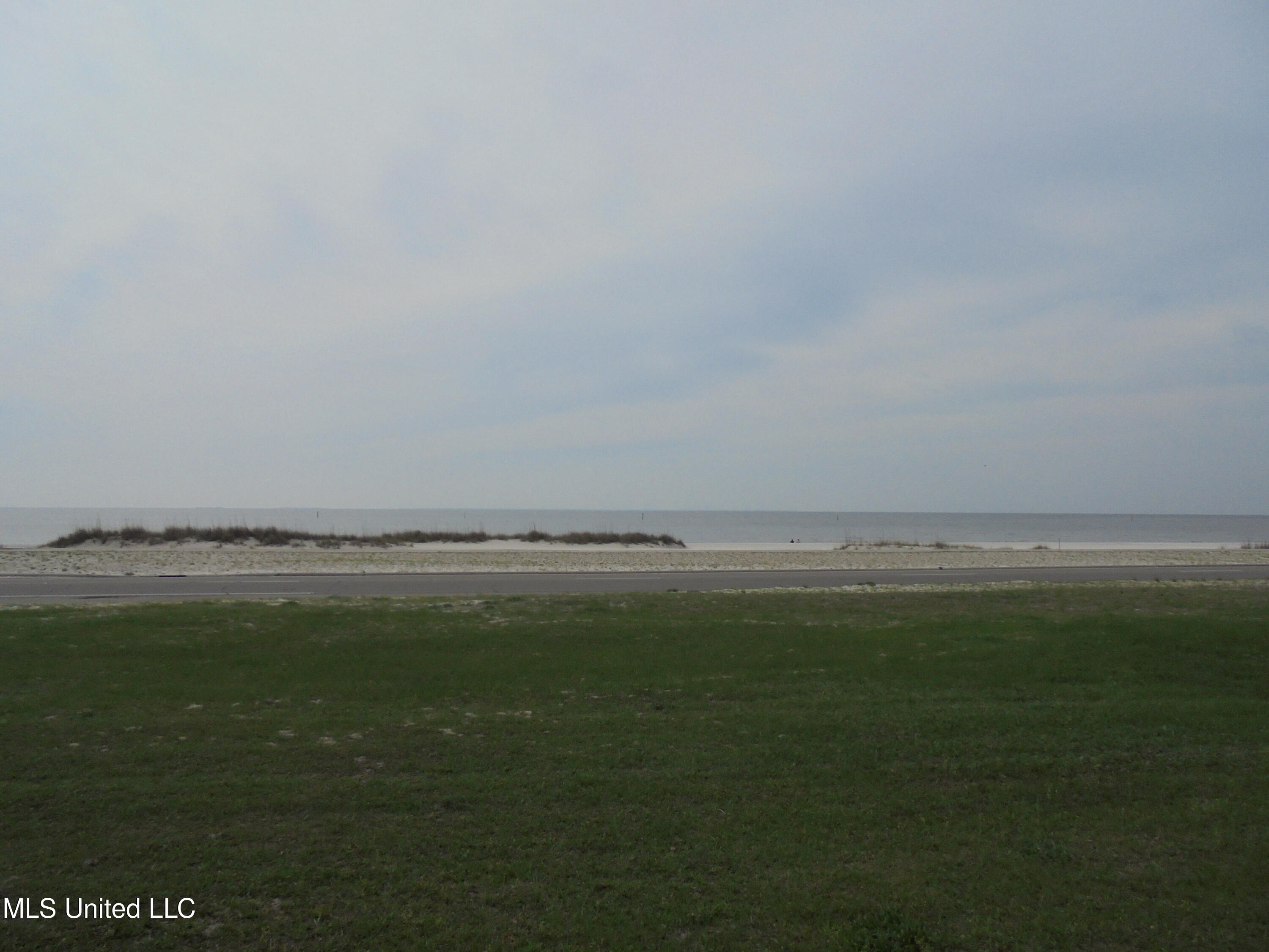 None W E Beach Blvd & Maria Ave Boulevard, Gulfport, Mississippi image 3