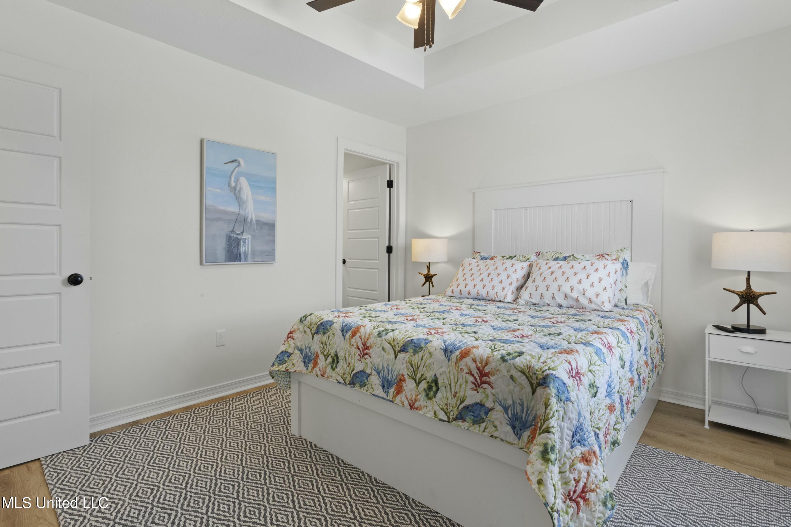 10066 E Bayou View Drive, Bay Saint Louis, Mississippi image 21