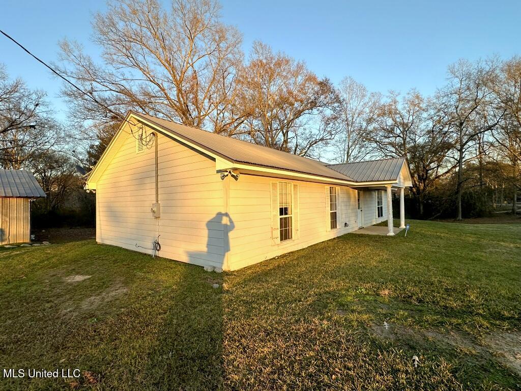 2288 Harperville Road, Forest, Mississippi image 4