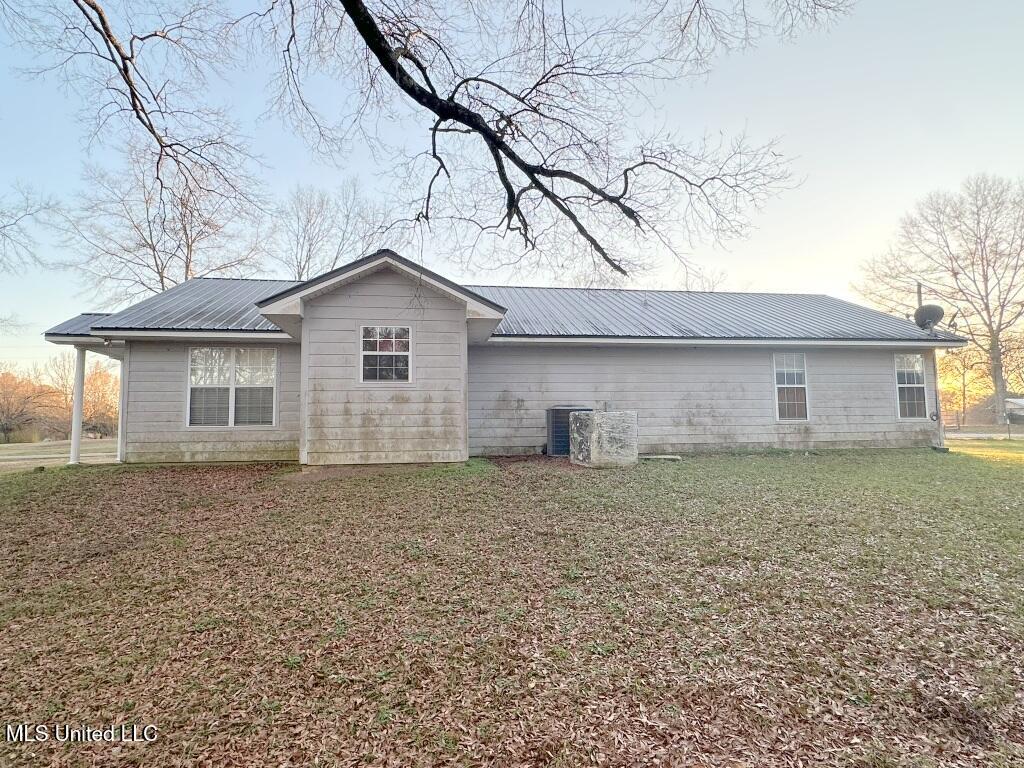 2288 Harperville Road, Forest, Mississippi image 6