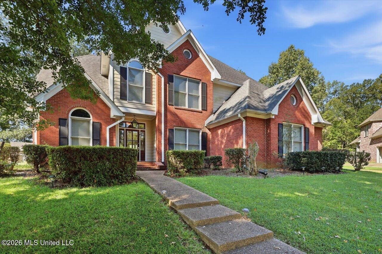 114 Dunton Hill Lane