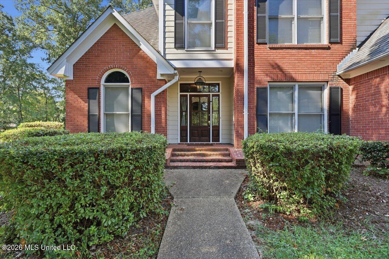 114 Dunton Hill Lane