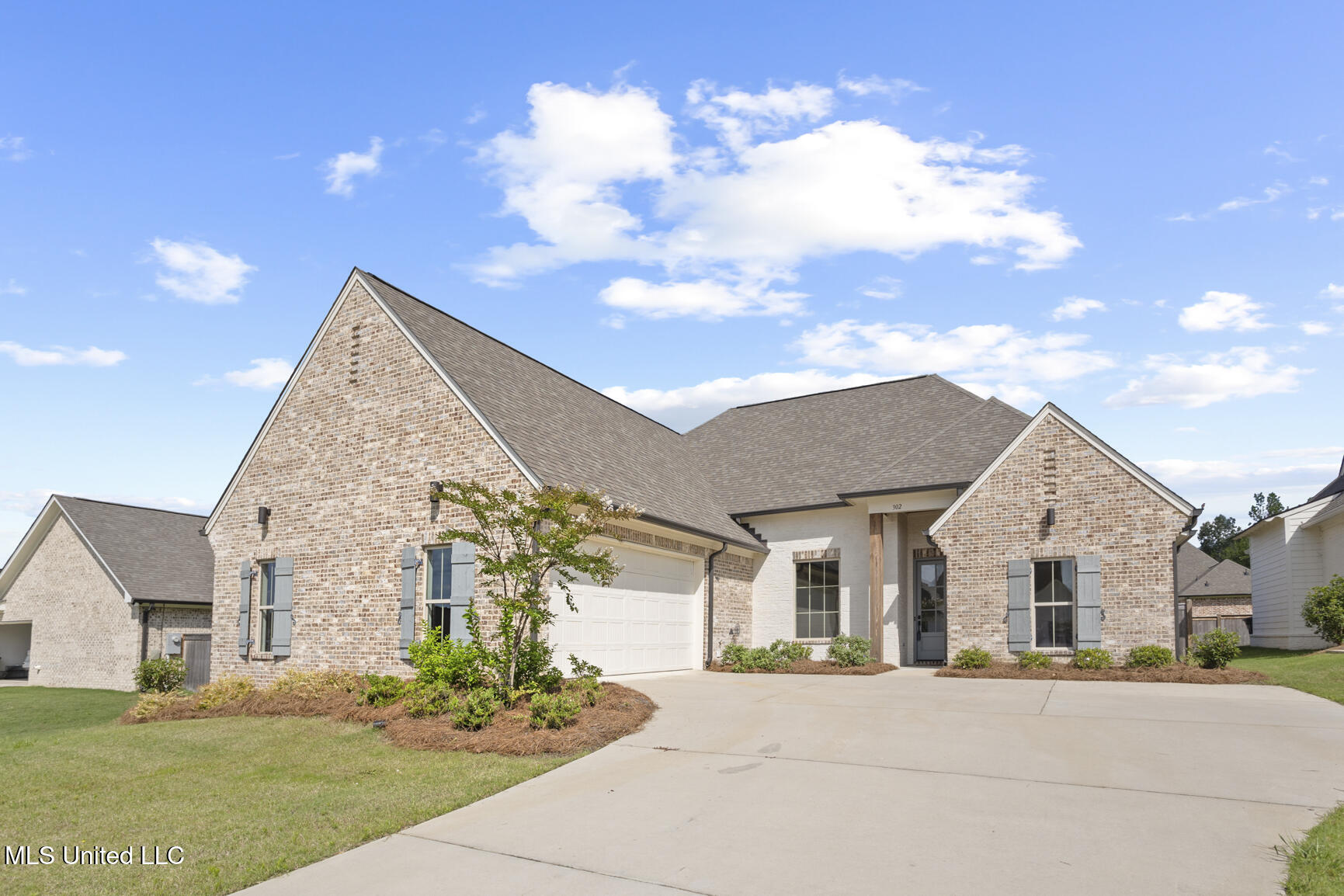 302 Wind Cove, Madison, Mississippi image 2