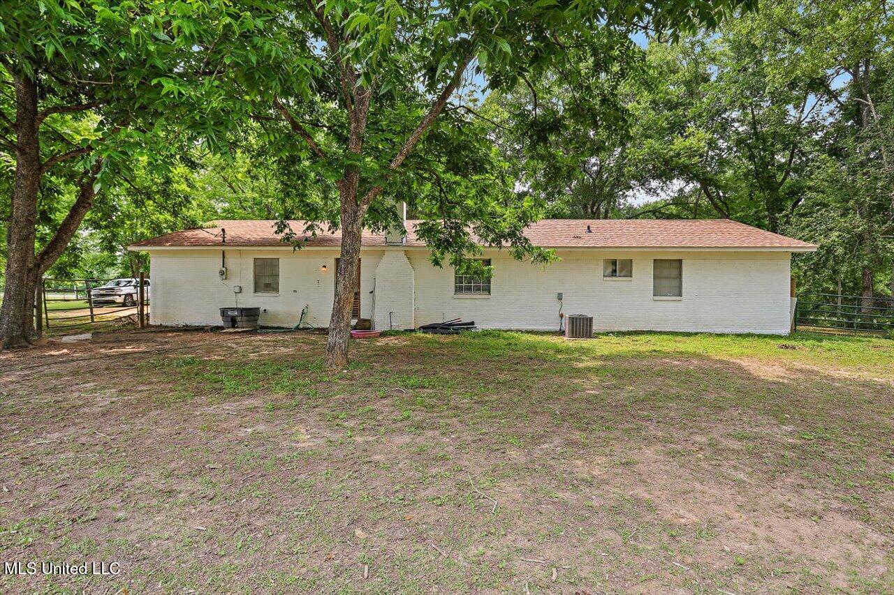 1563 Dry Creek Road, Magee, Mississippi image 41